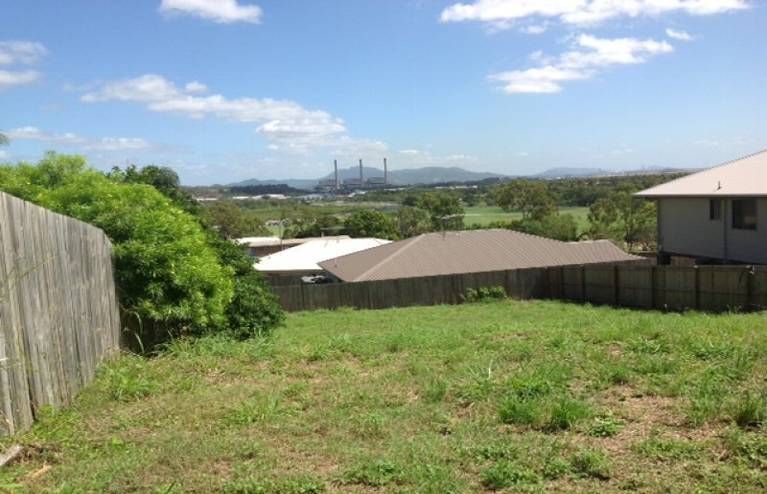 5 Stewart Street, West Gladstone, QLD 4680