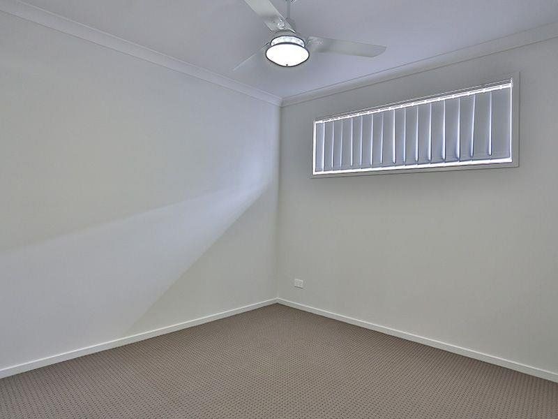 1/8 McKinlay Avenue, Redbank Plains, QLD 4301
