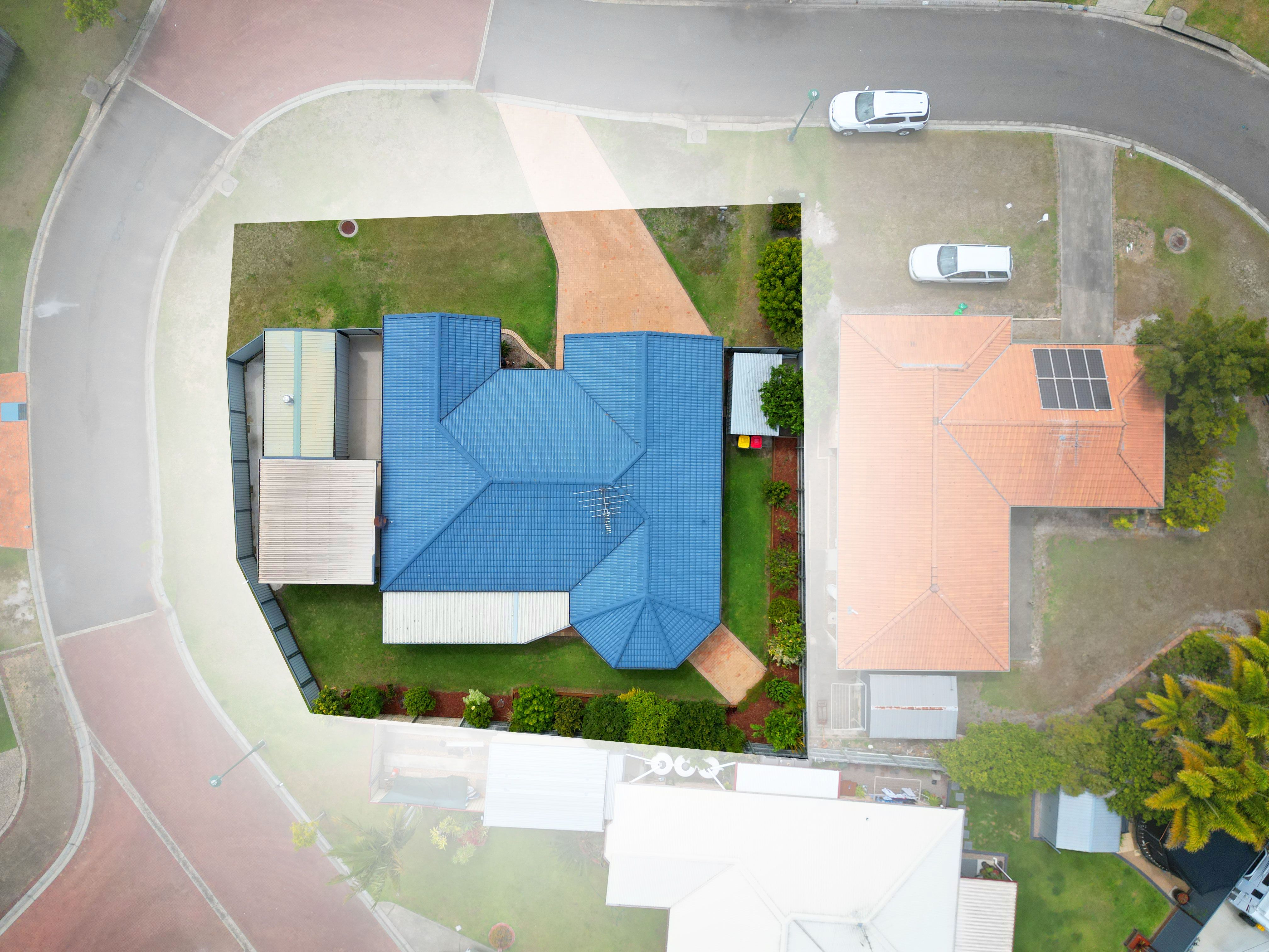 1 Tuna Court, Sandstone Point, QLD 4511