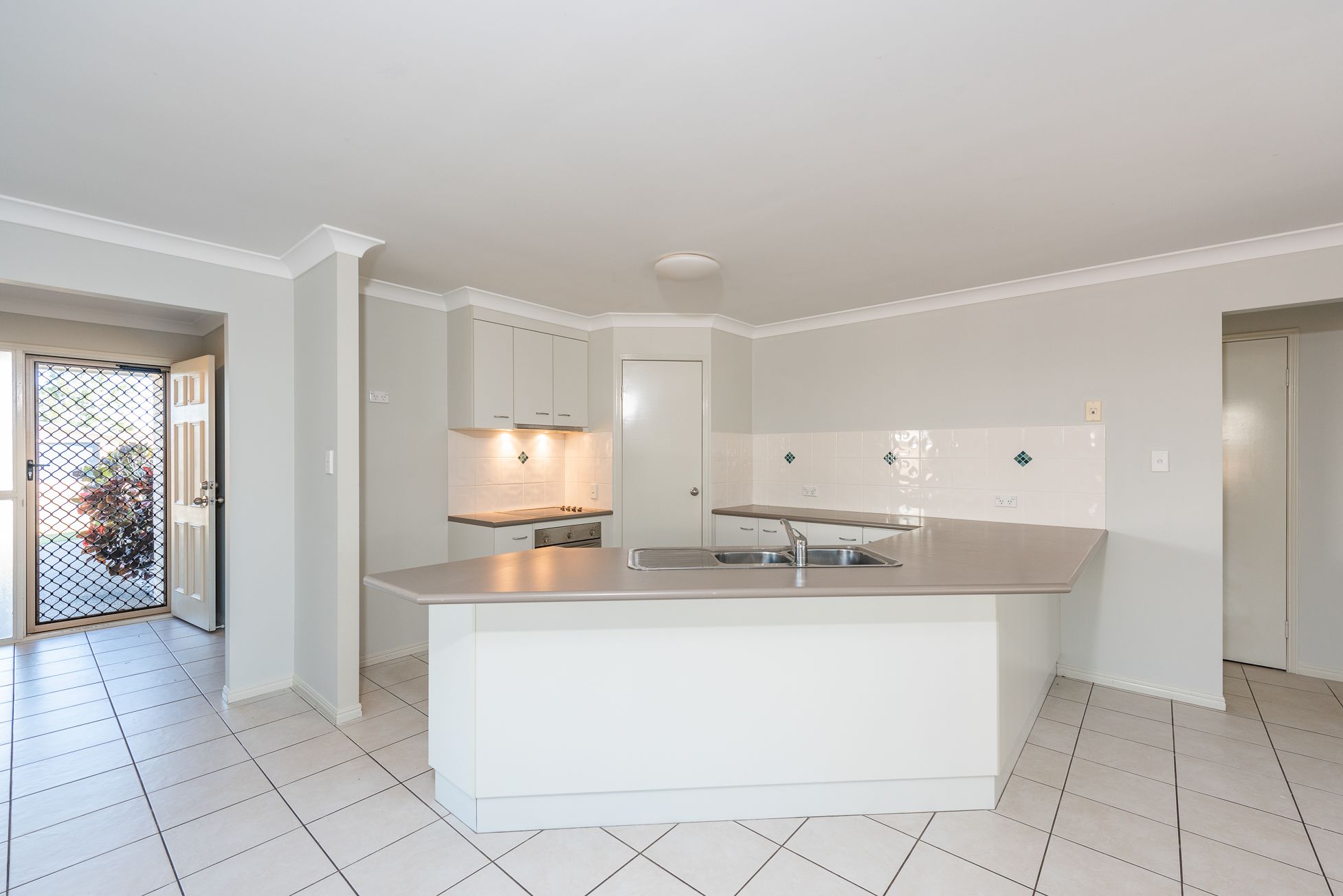 13 Hopton Place, Bundaberg North, QLD 4670