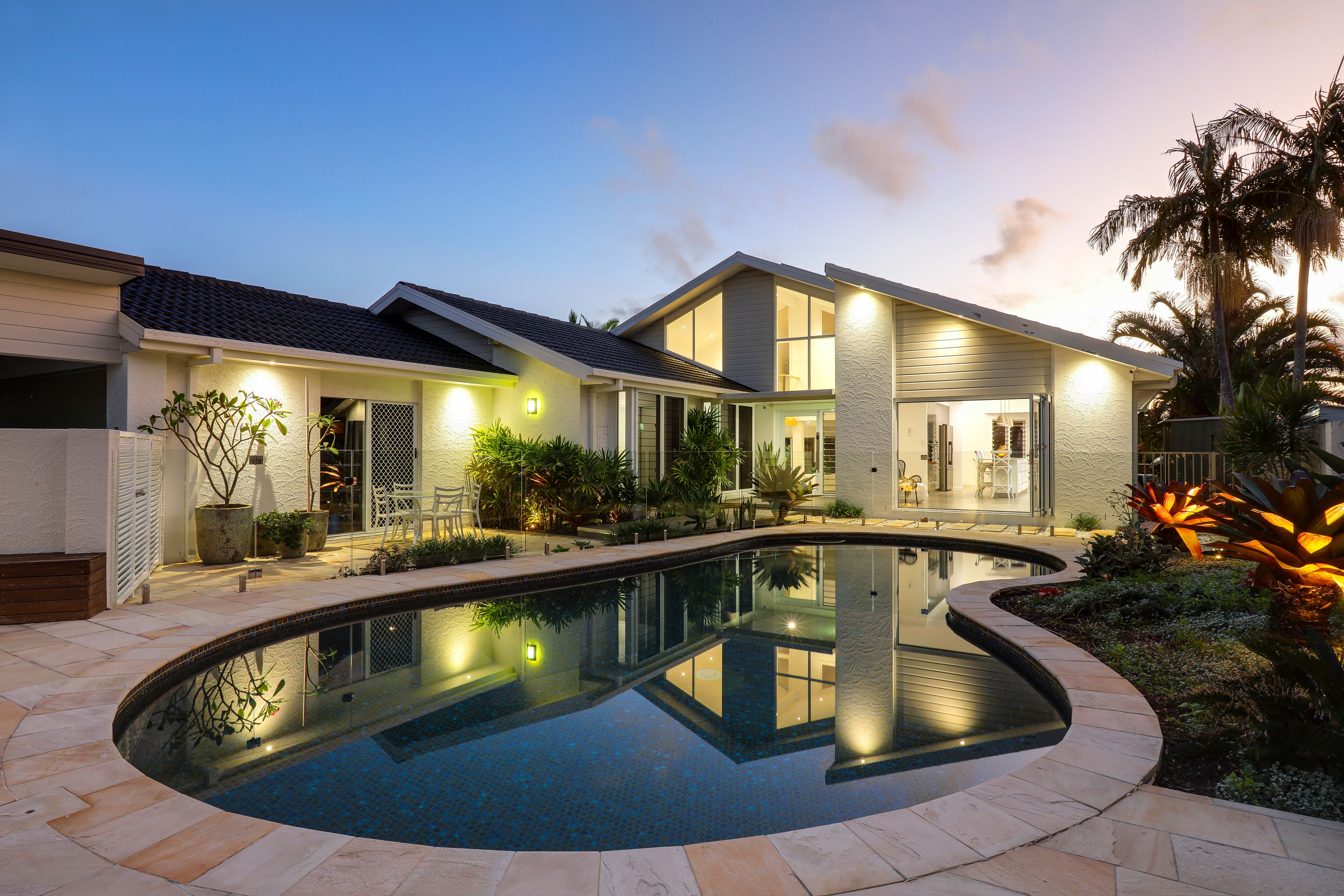 170 Morala Avenue, Runaway Bay, QLD 4216