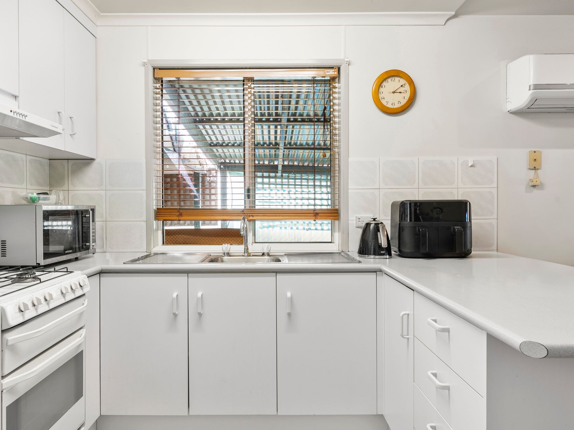 27A Nixon Street — photo 7 of 13