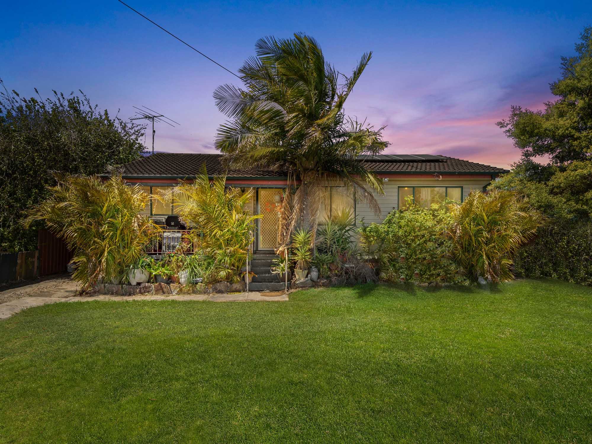 46 Waminda Avenue, Campbelltown, NSW 2560