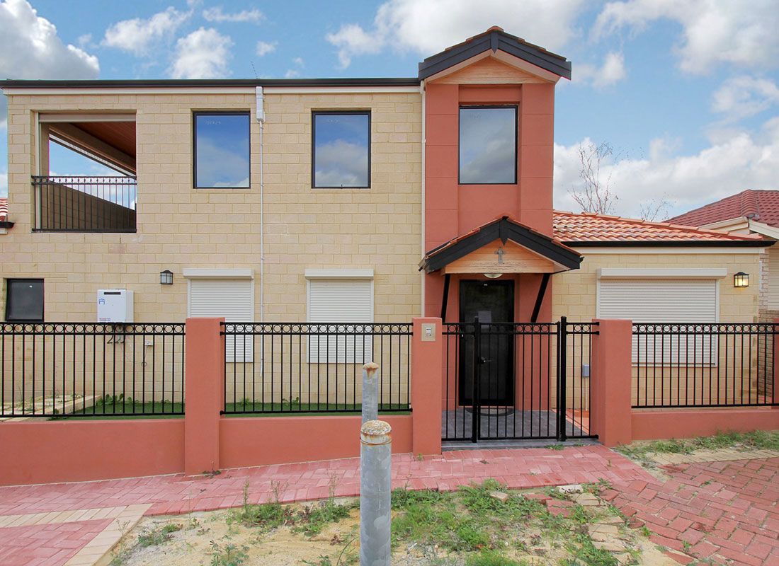 3/8 Palmer Place, Embleton, WA 6062