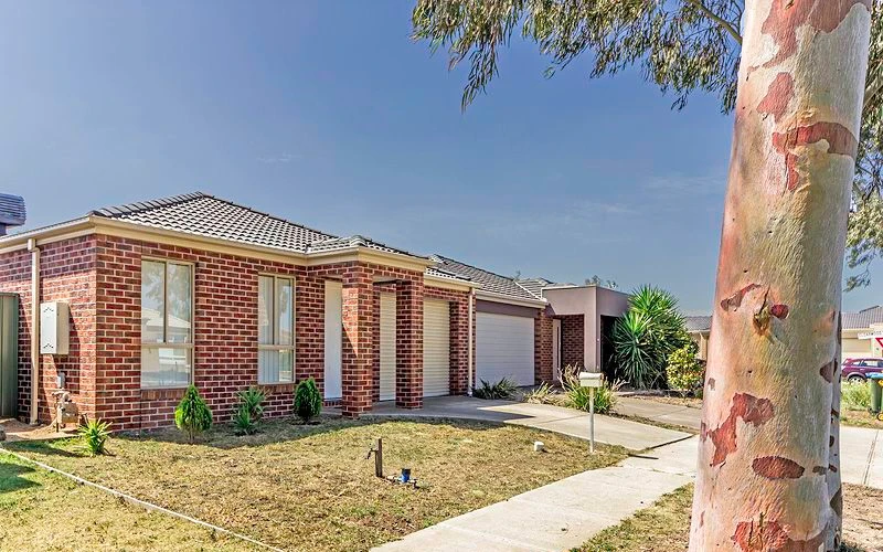 35 Rocky Gate Drive, Truganina, VIC 3029