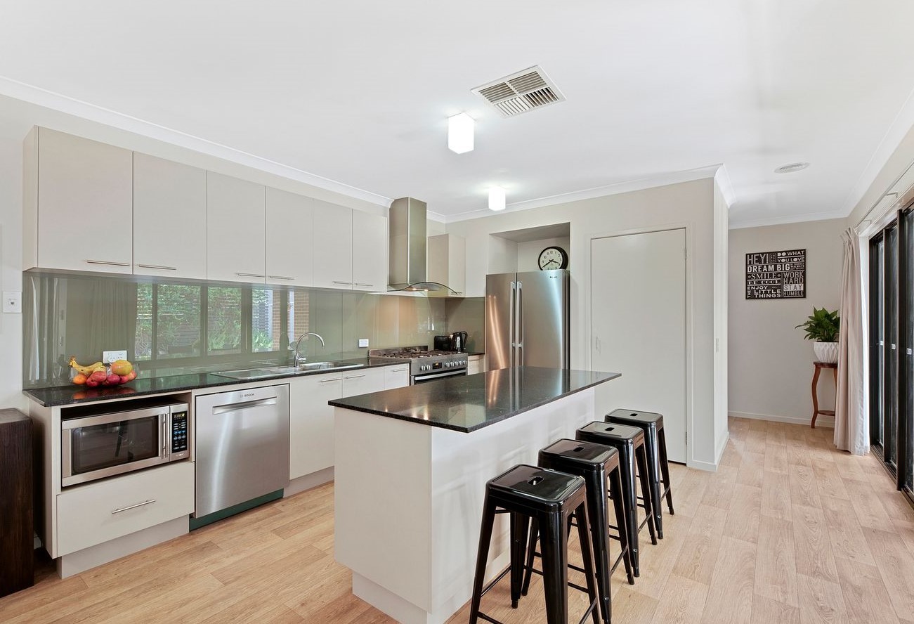 33 Marnie Road, Kennington, VIC 3550