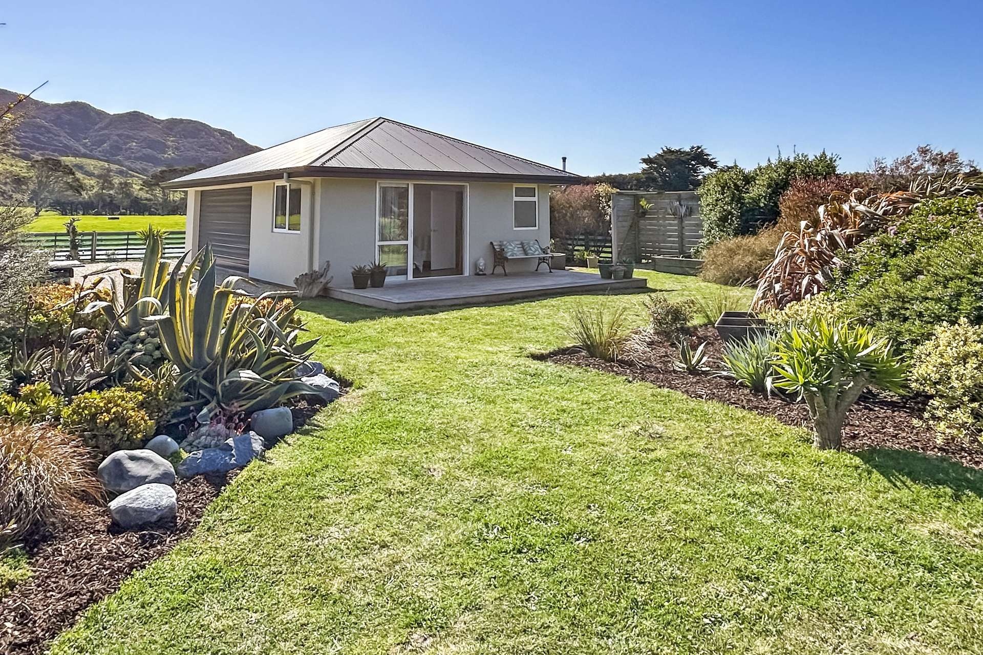 1062 Collingwood-Puponga Main Road photo 8