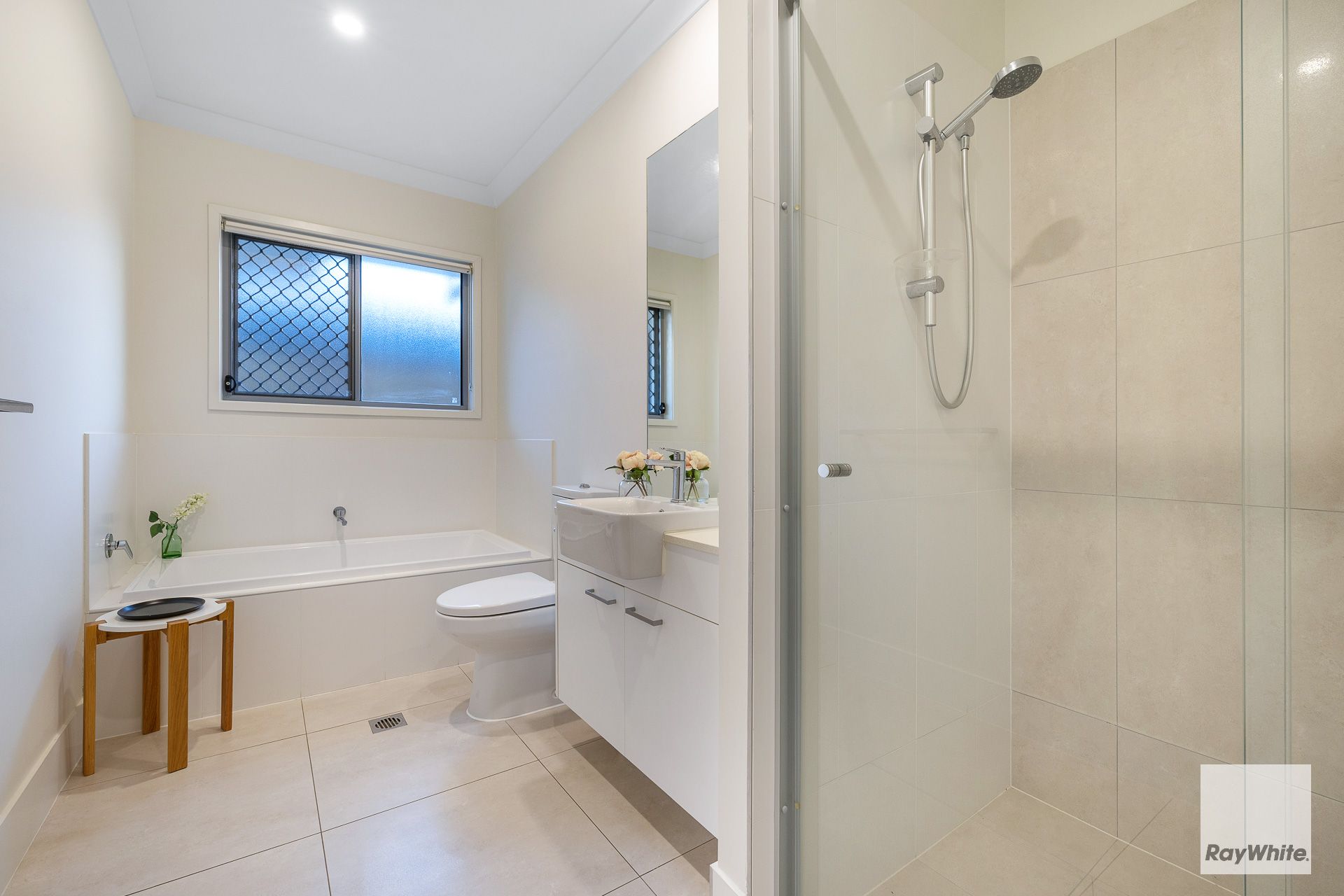 29 Unwin Road North — photo 19 of 28