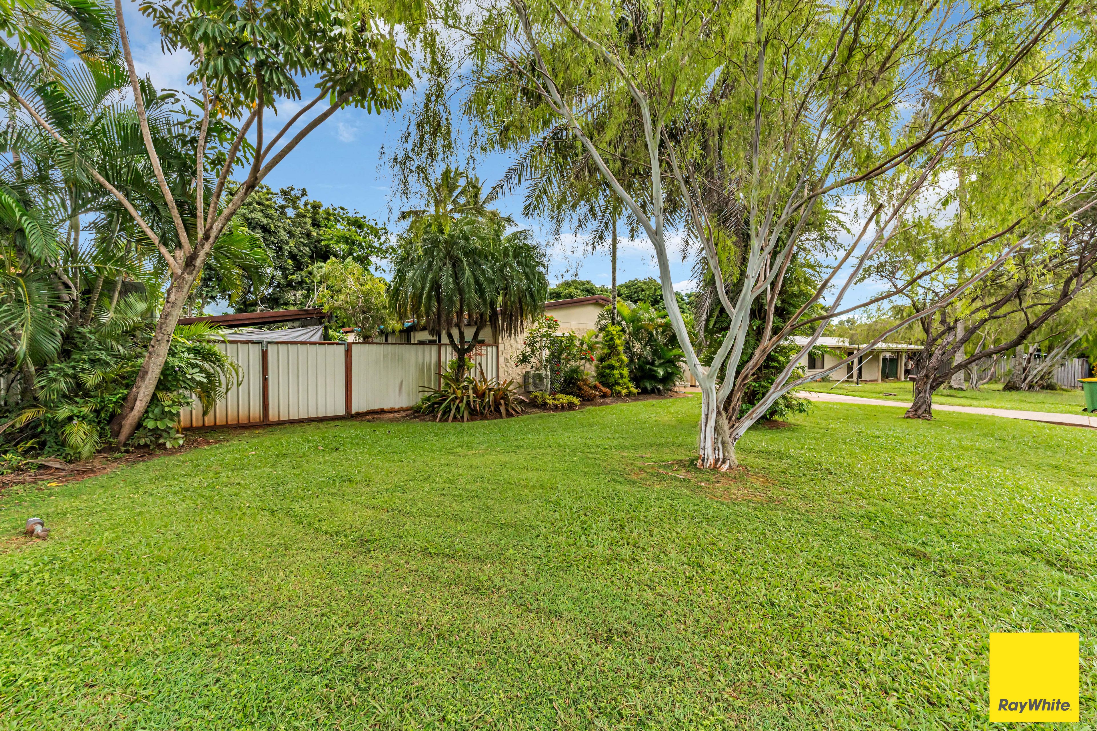 18 Talasea Street, Trinity Beach, QLD 4879