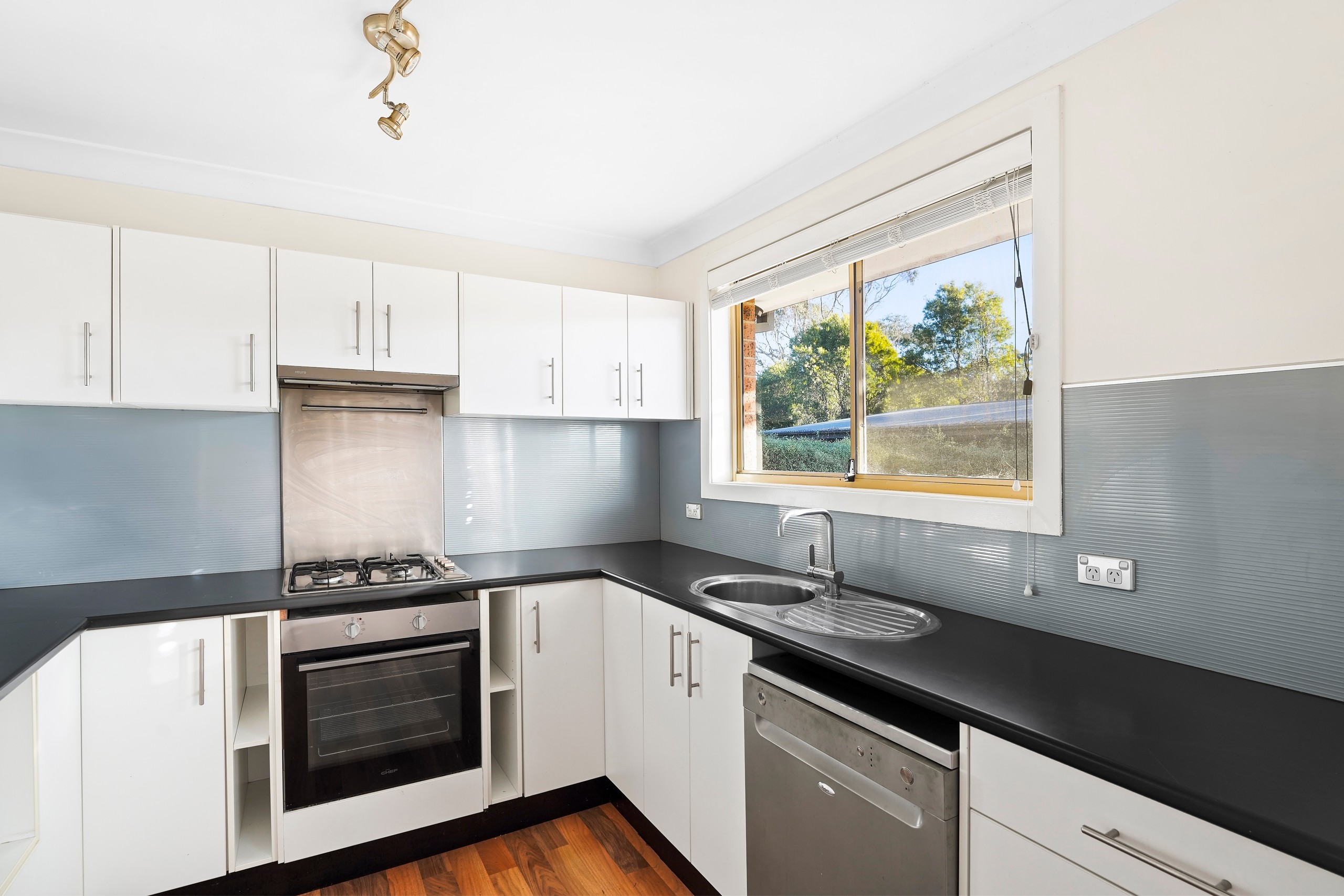 16 Anne Street, Mittagong, NSW 2575