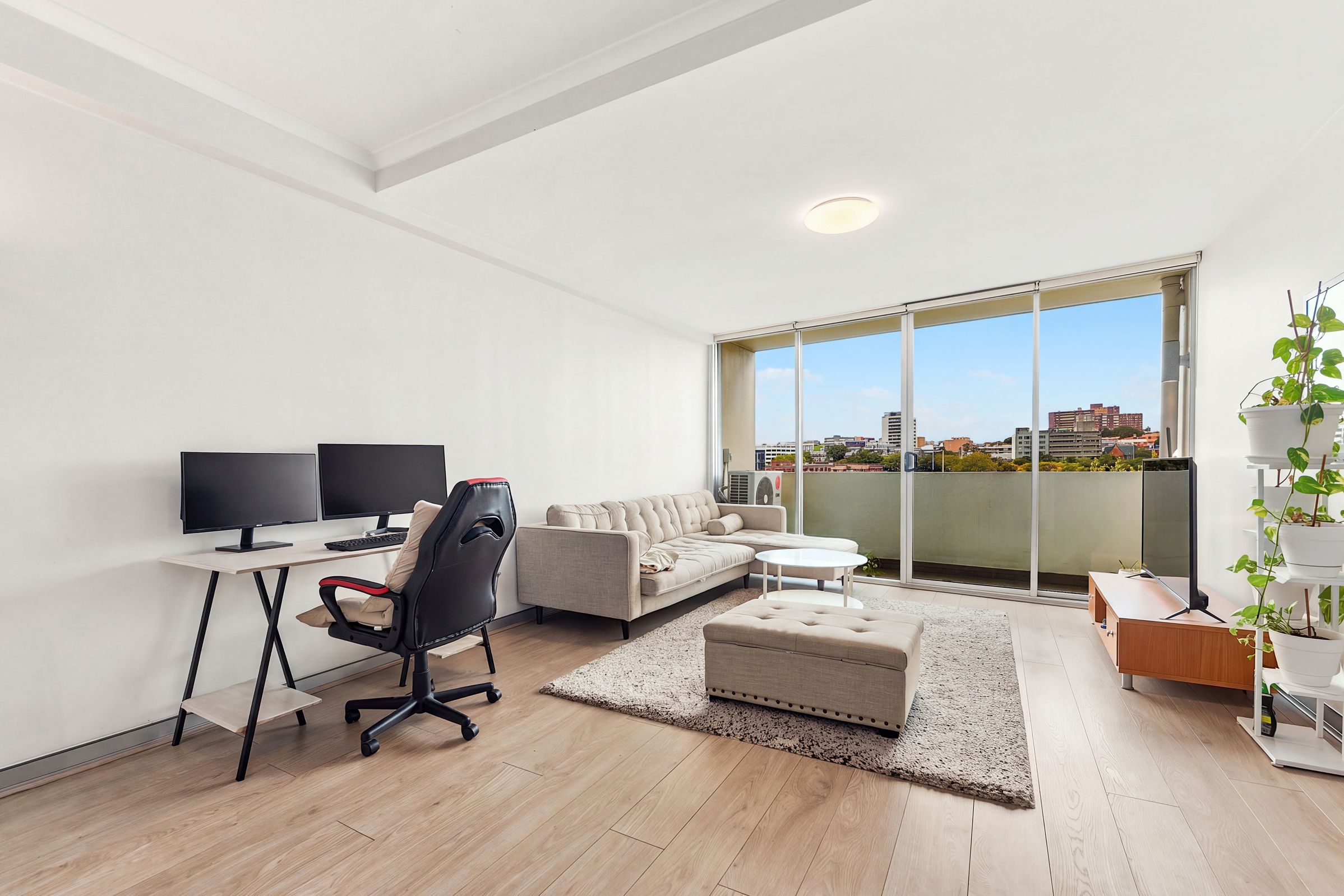 22/61-65 Regent Street — photo from Ray White City South