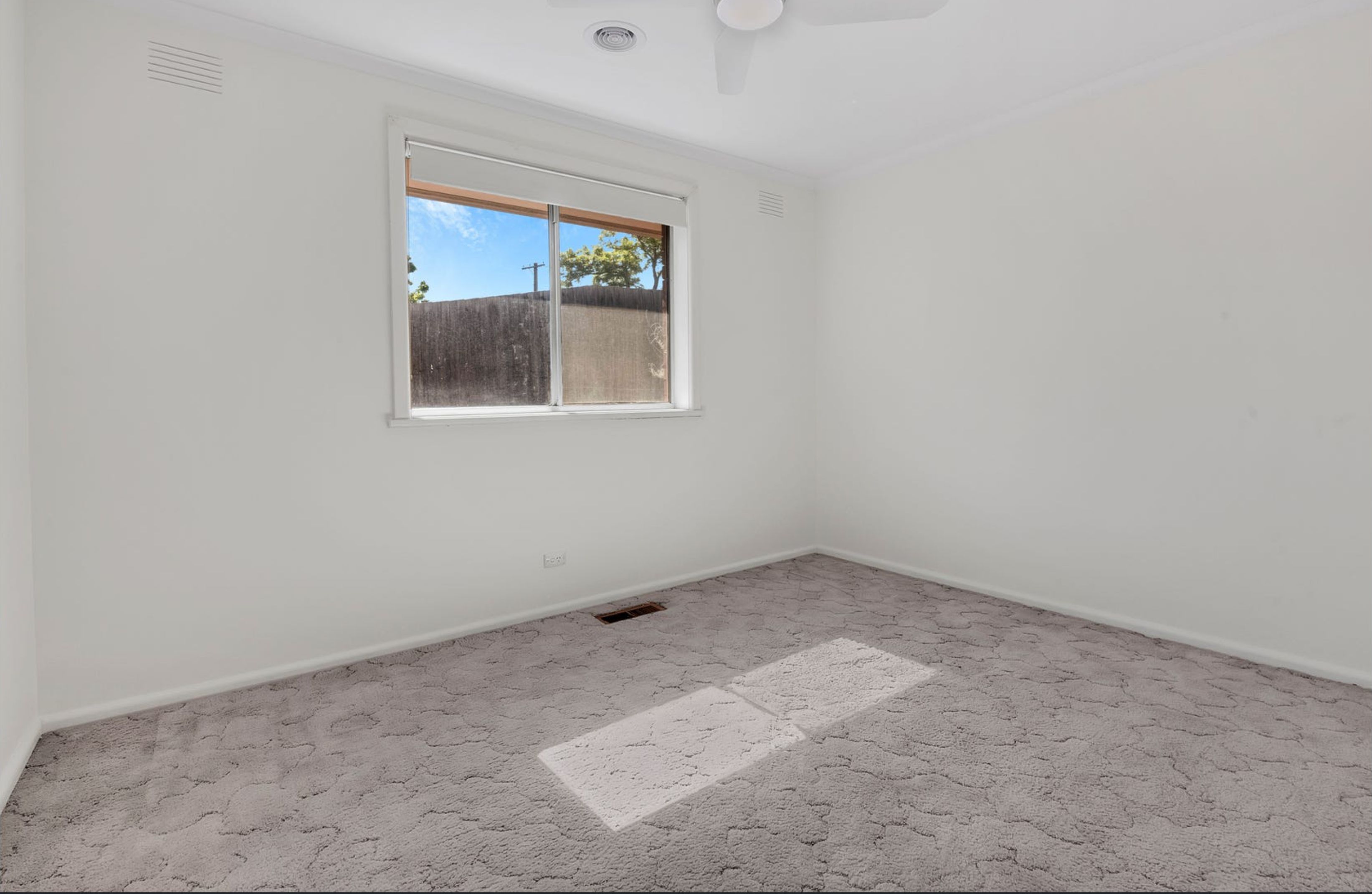 225 Banyule Road — photo 6 of 10