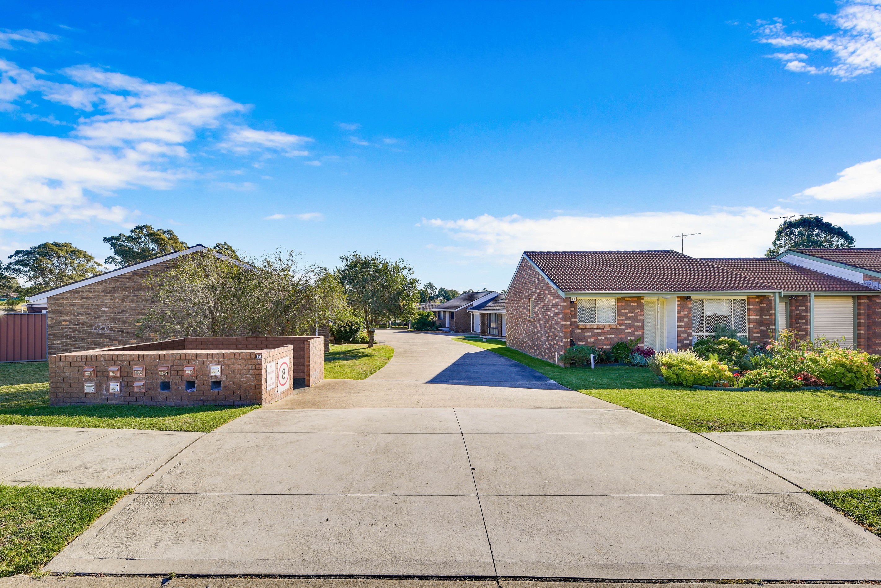 Macquarie Fields, NSW 2564