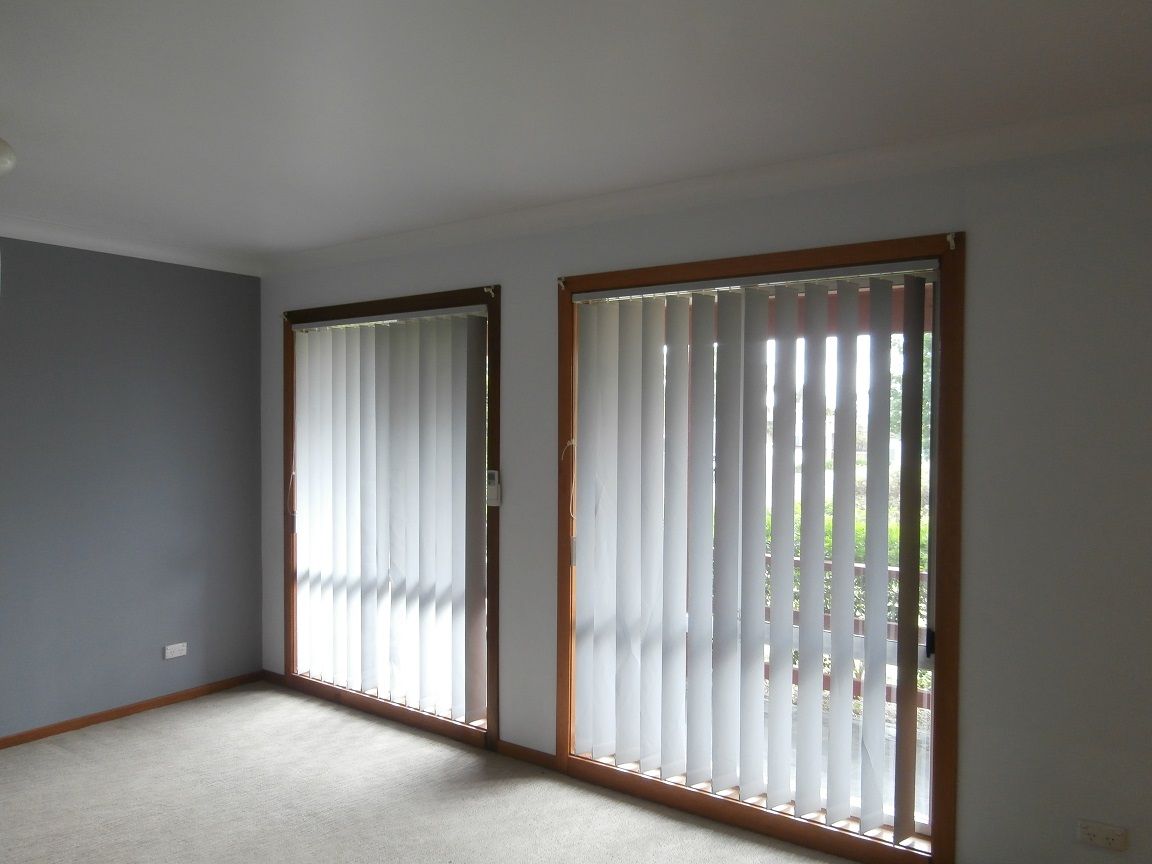 11 Lucas Street, Nowra North, NSW 2541