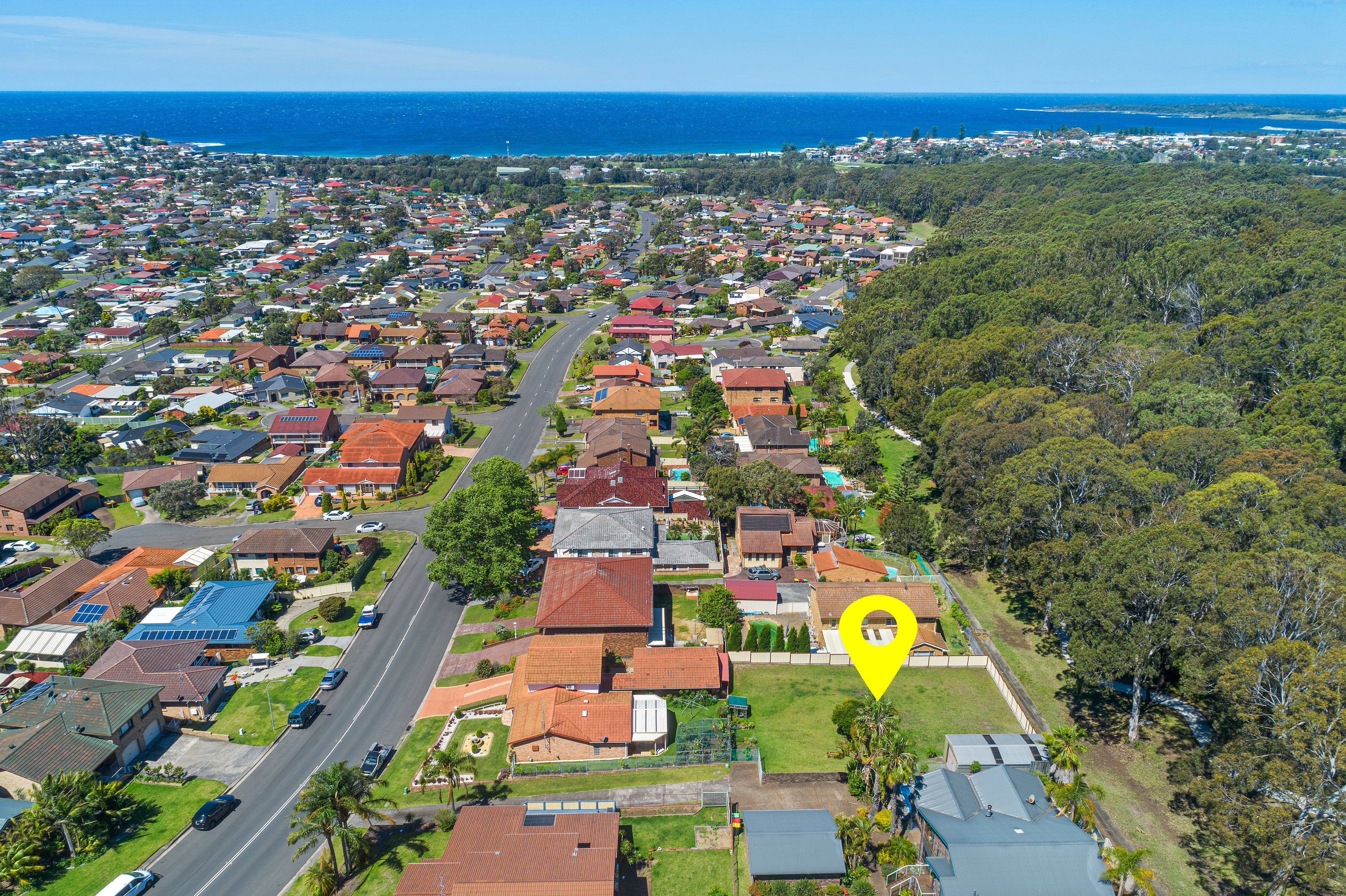 136 Captain Cook Drive, Barrack Heights, NSW 2528