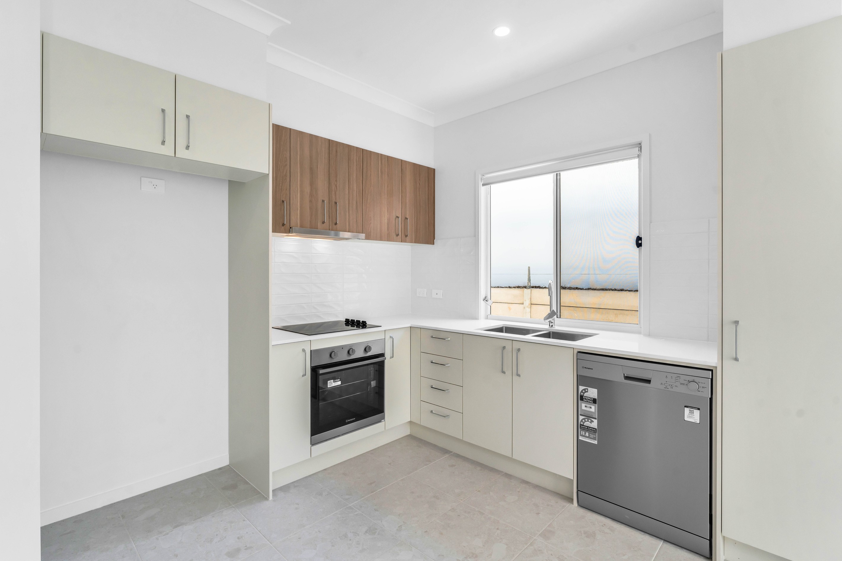 1/15 Nadia Court, Bahrs Scrub, QLD 4207