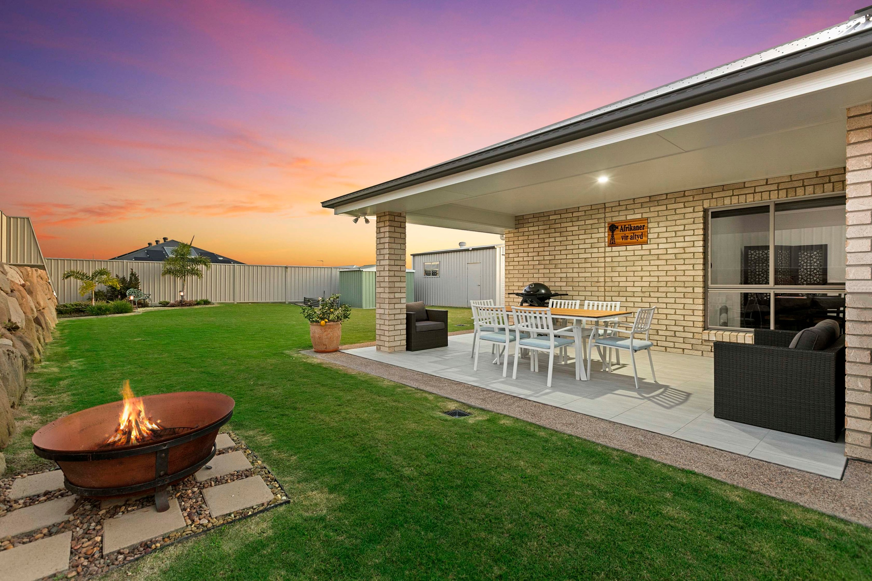 42 Peppermint Circuit, Nikenbah, QLD 4655