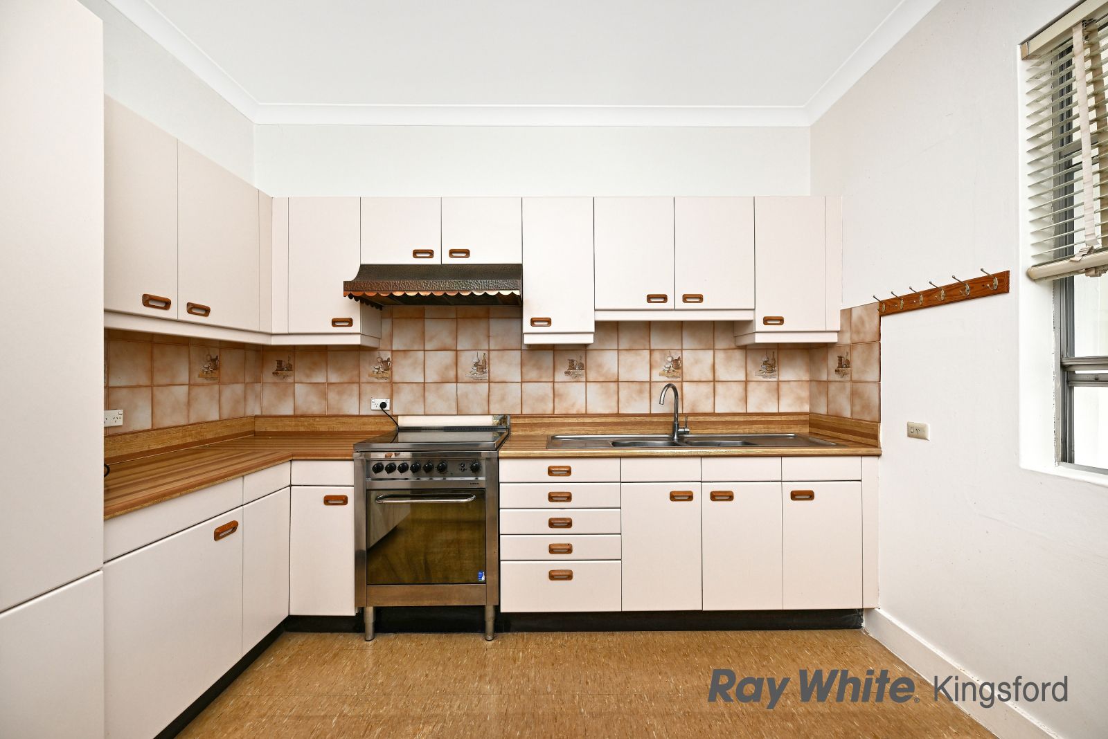 46 Willis Street — photo 14 of 19