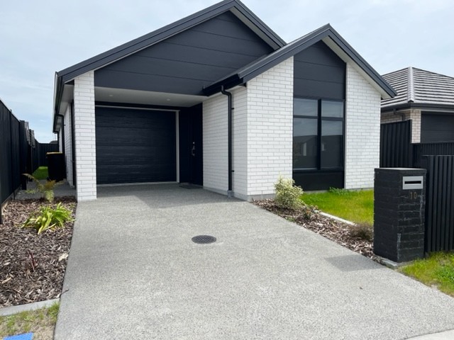 10 Chrysler Street, Papamoa, Tauranga City