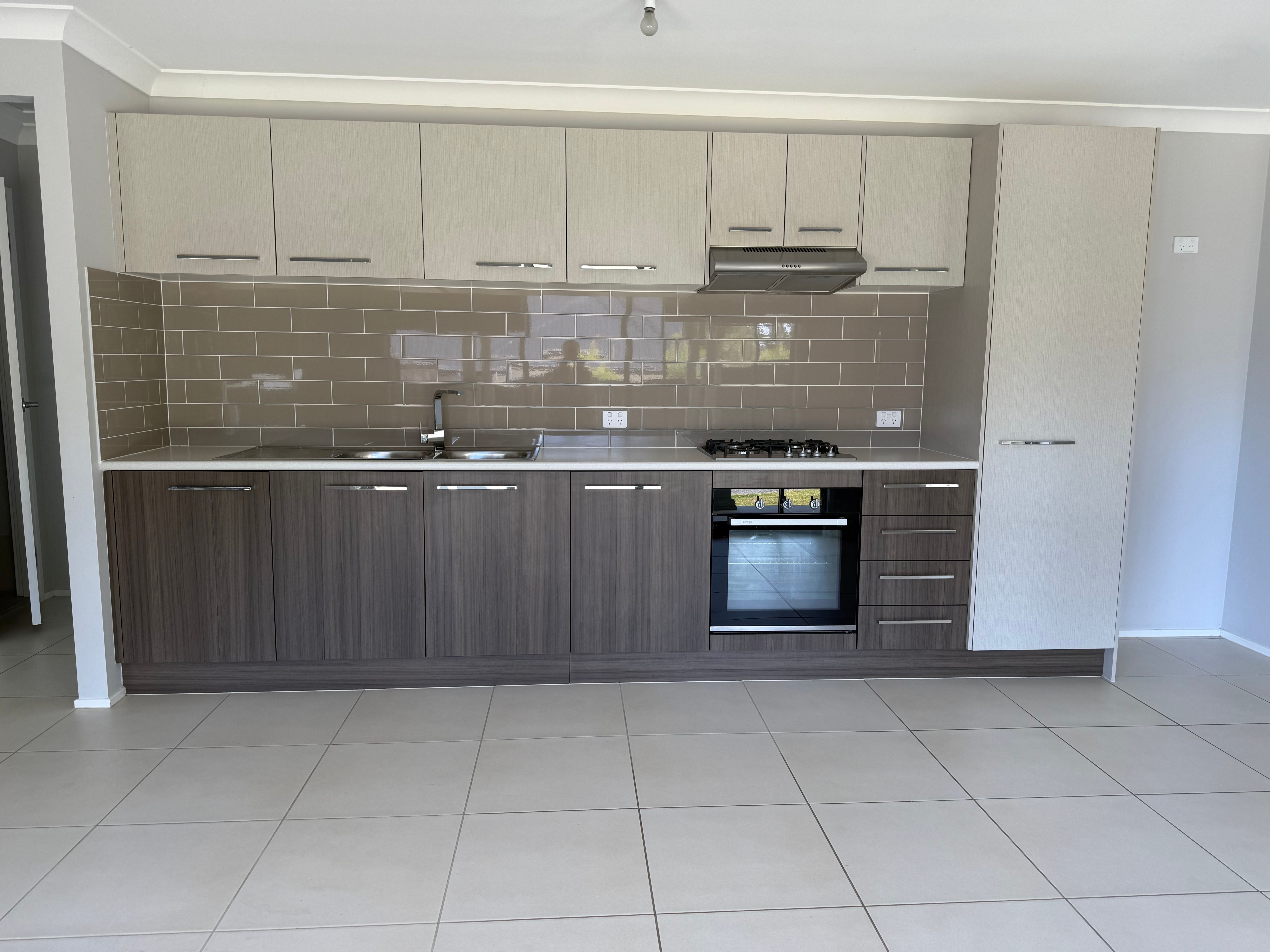 10D2 Drapers Road, Willow Vale, NSW 2575