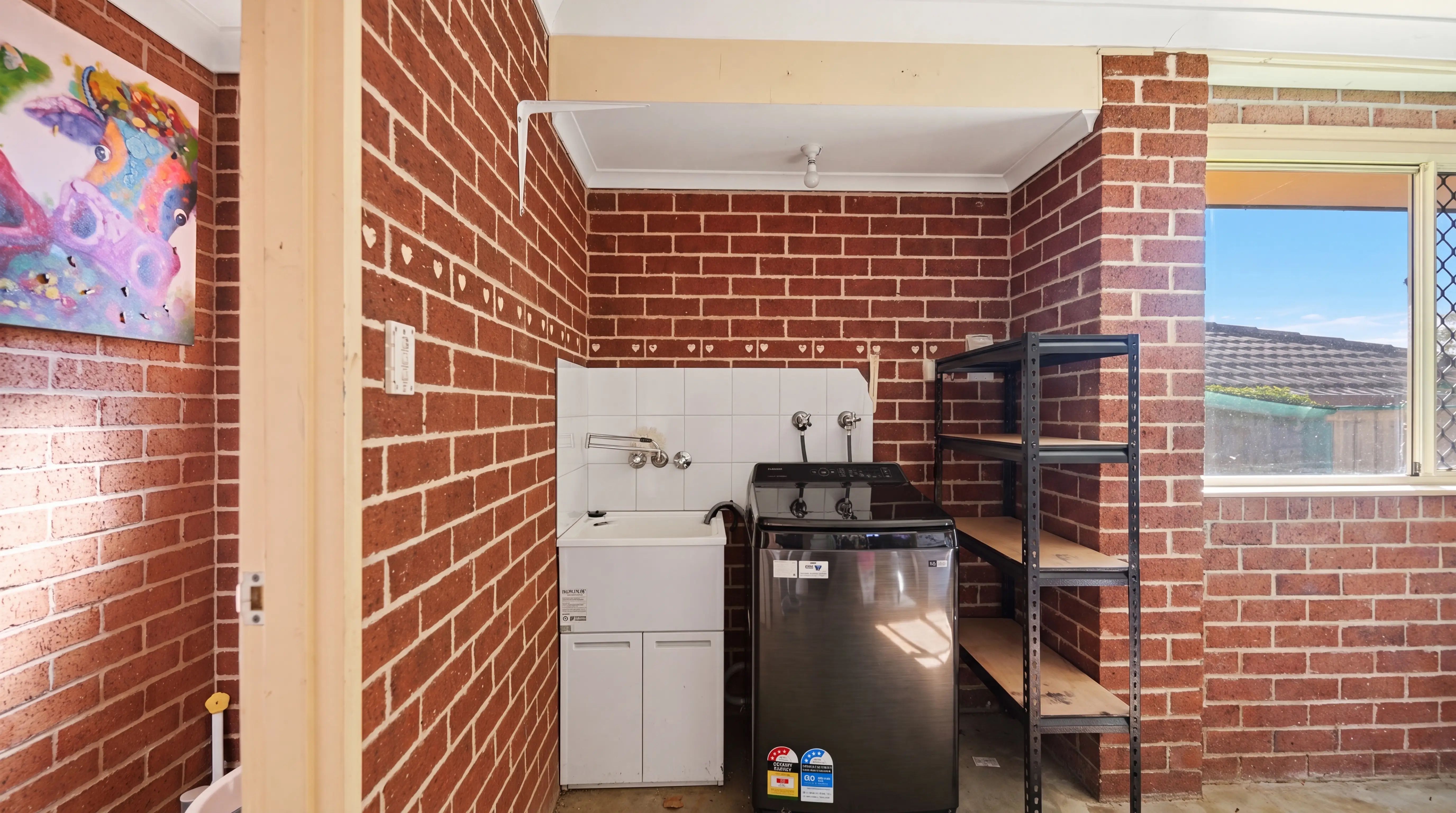 8 Bimble Avenue — photo 14 of 18