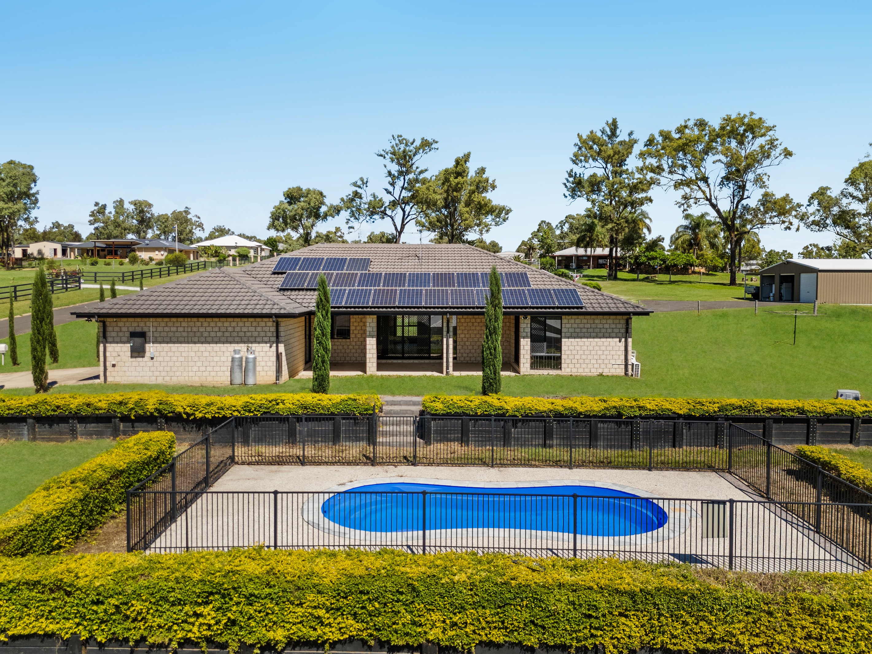 6 Kerry View Court, Forest Hill, QLD 4342