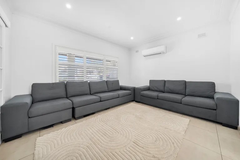 3 Treloar Crescent, Chester Hill, NSW 2162