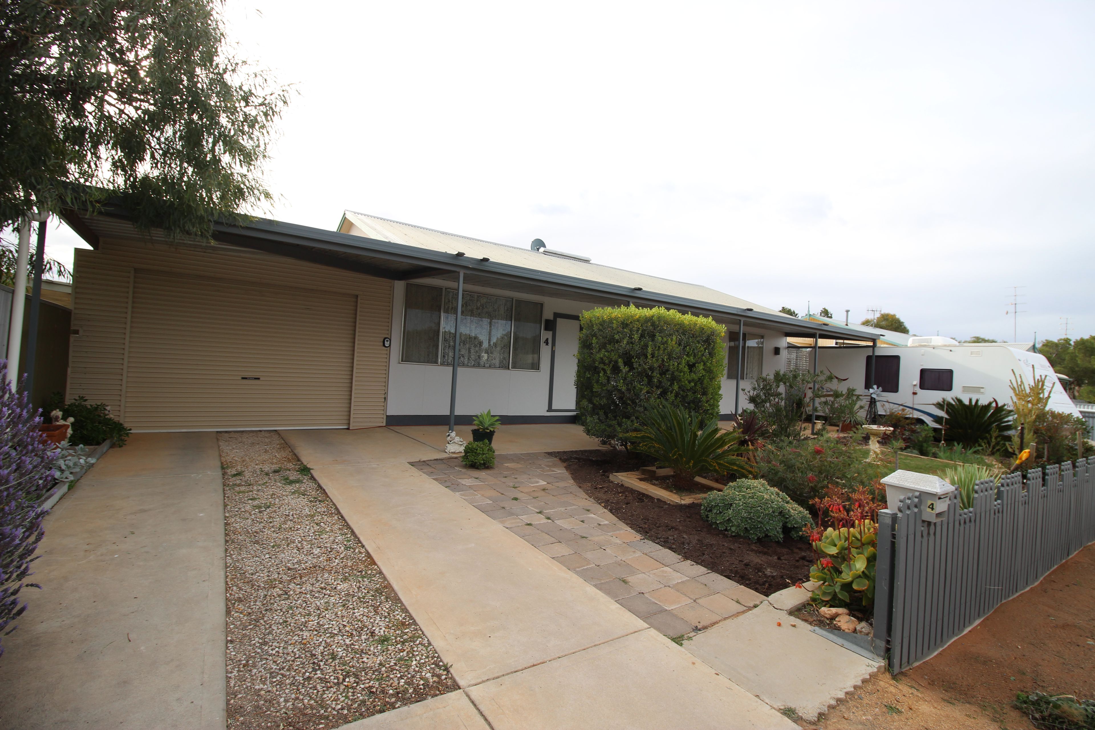 4 Gouge Street, Morgan, SA 5320