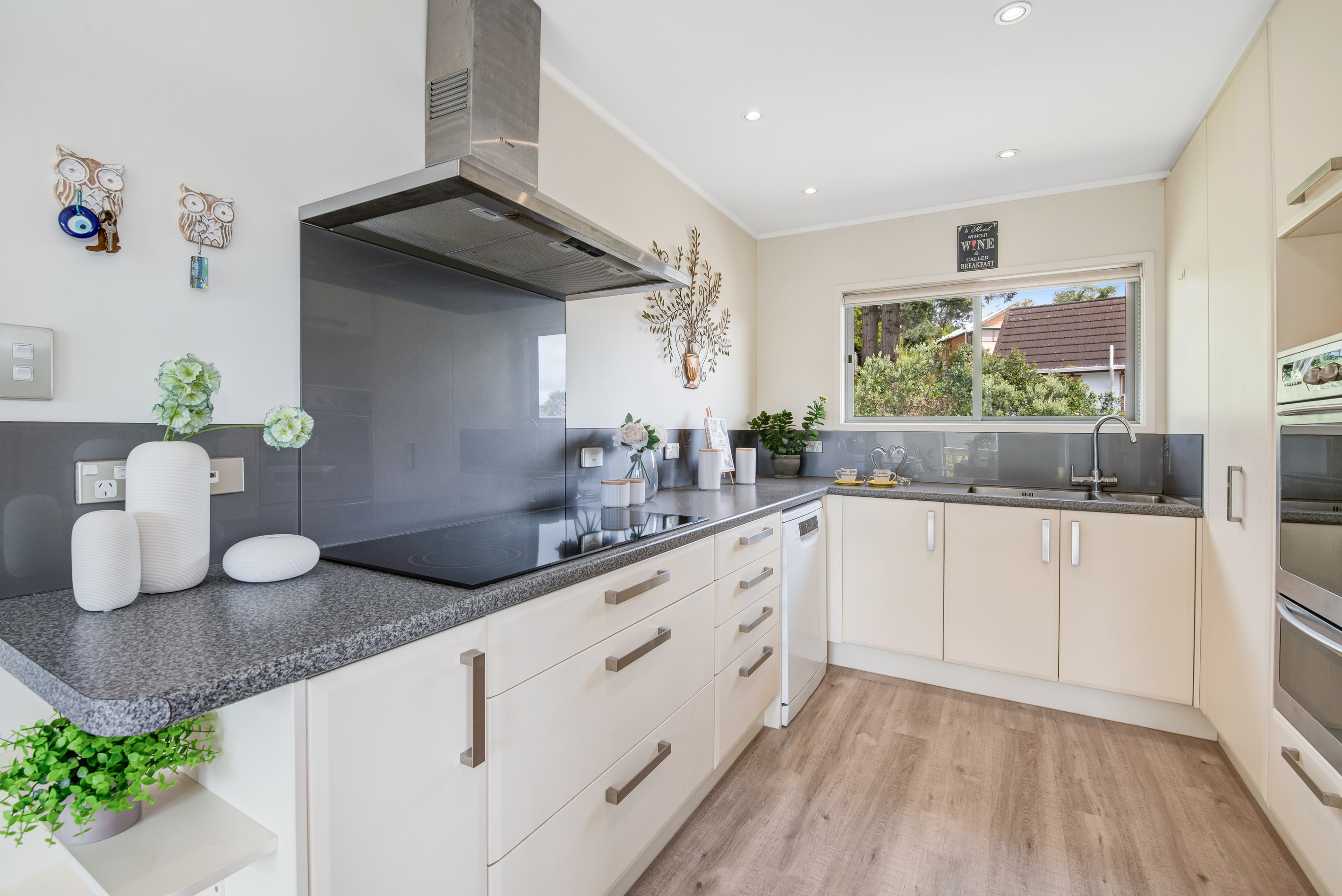 29 Oaktree Avenue, Browns Bay, North Shore City
