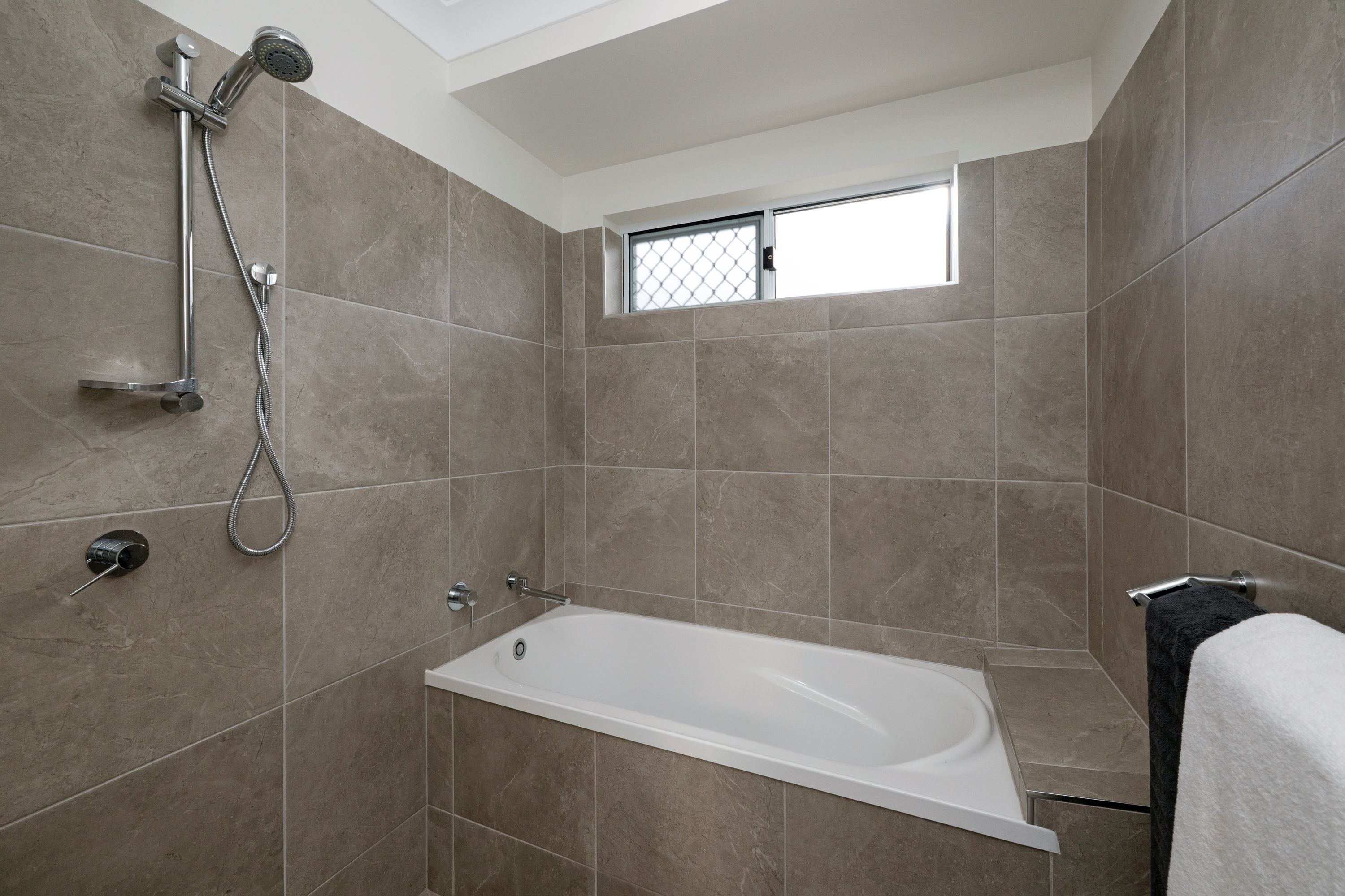 35 Liriope Crescent — photo 12 of 20