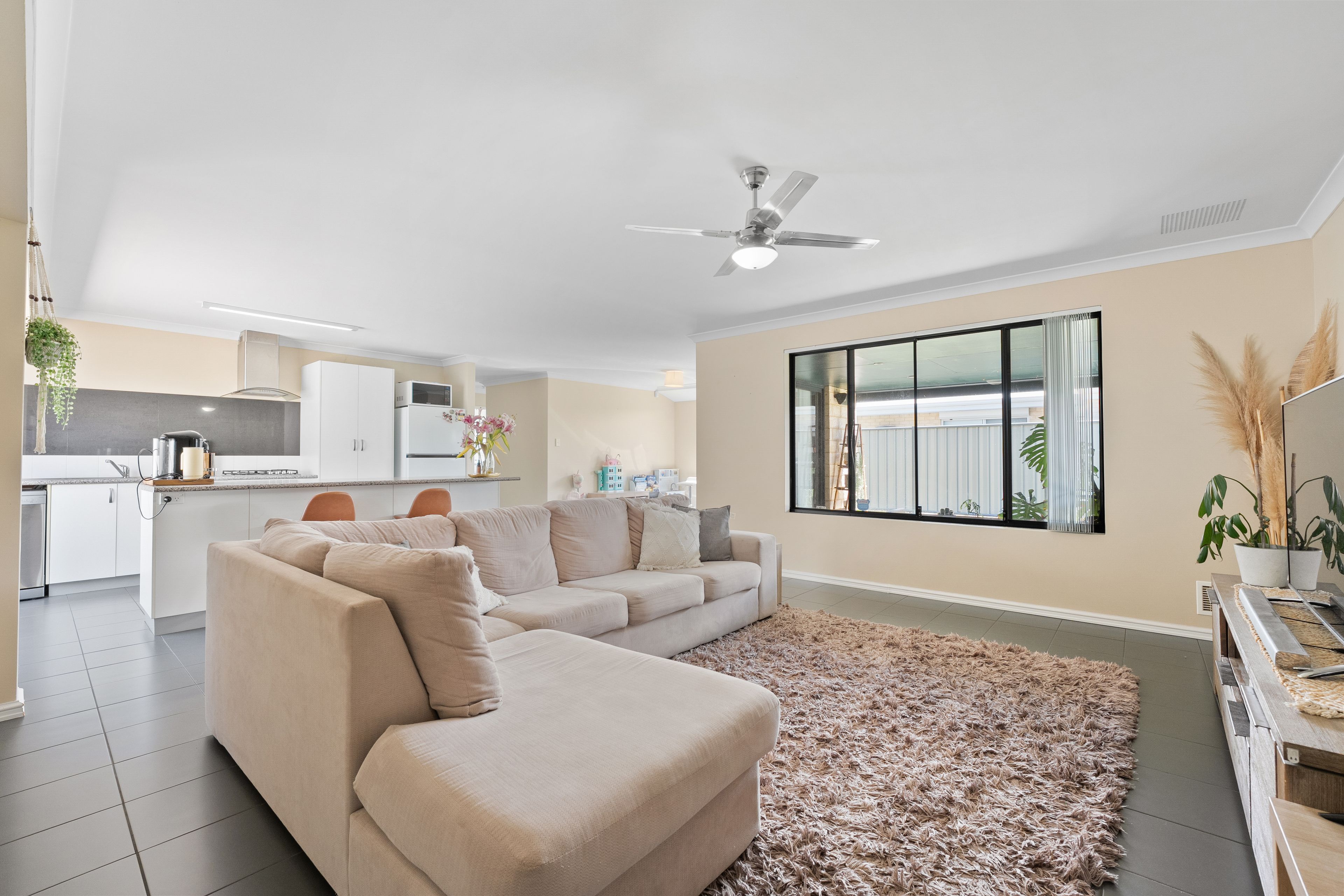 19 Dardanup Lane — photo 3 of 30