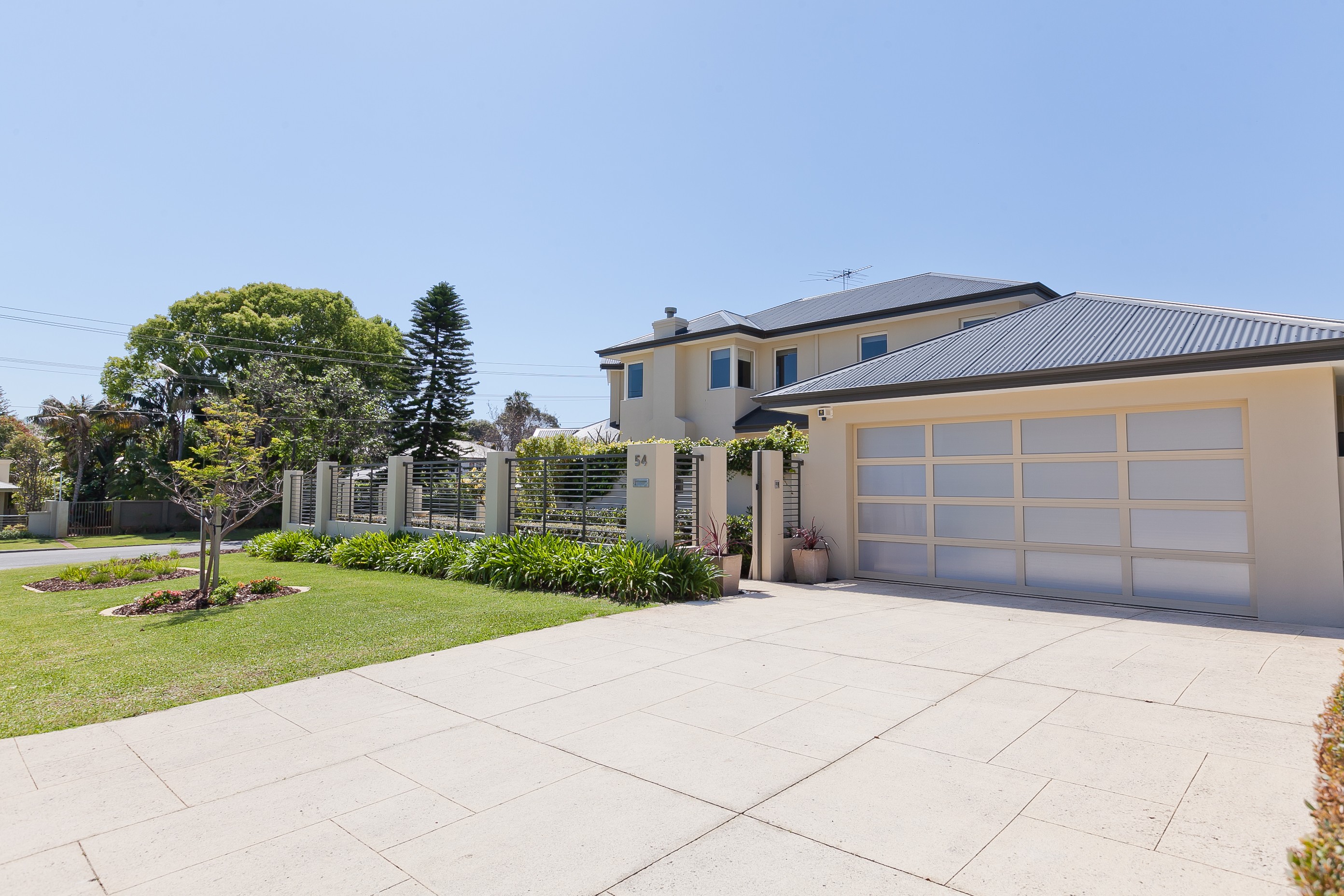 54 Chandler Avenue West, Floreat, WA 6014