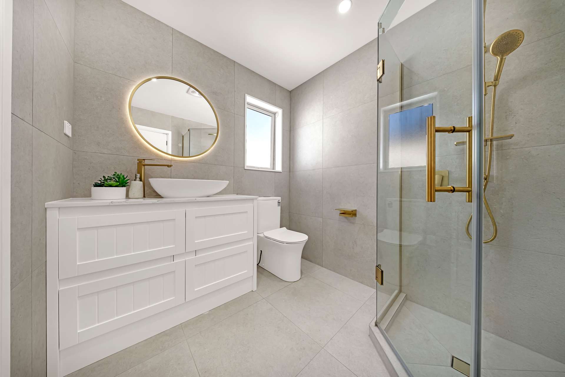 147A Clovelly Road photo 16