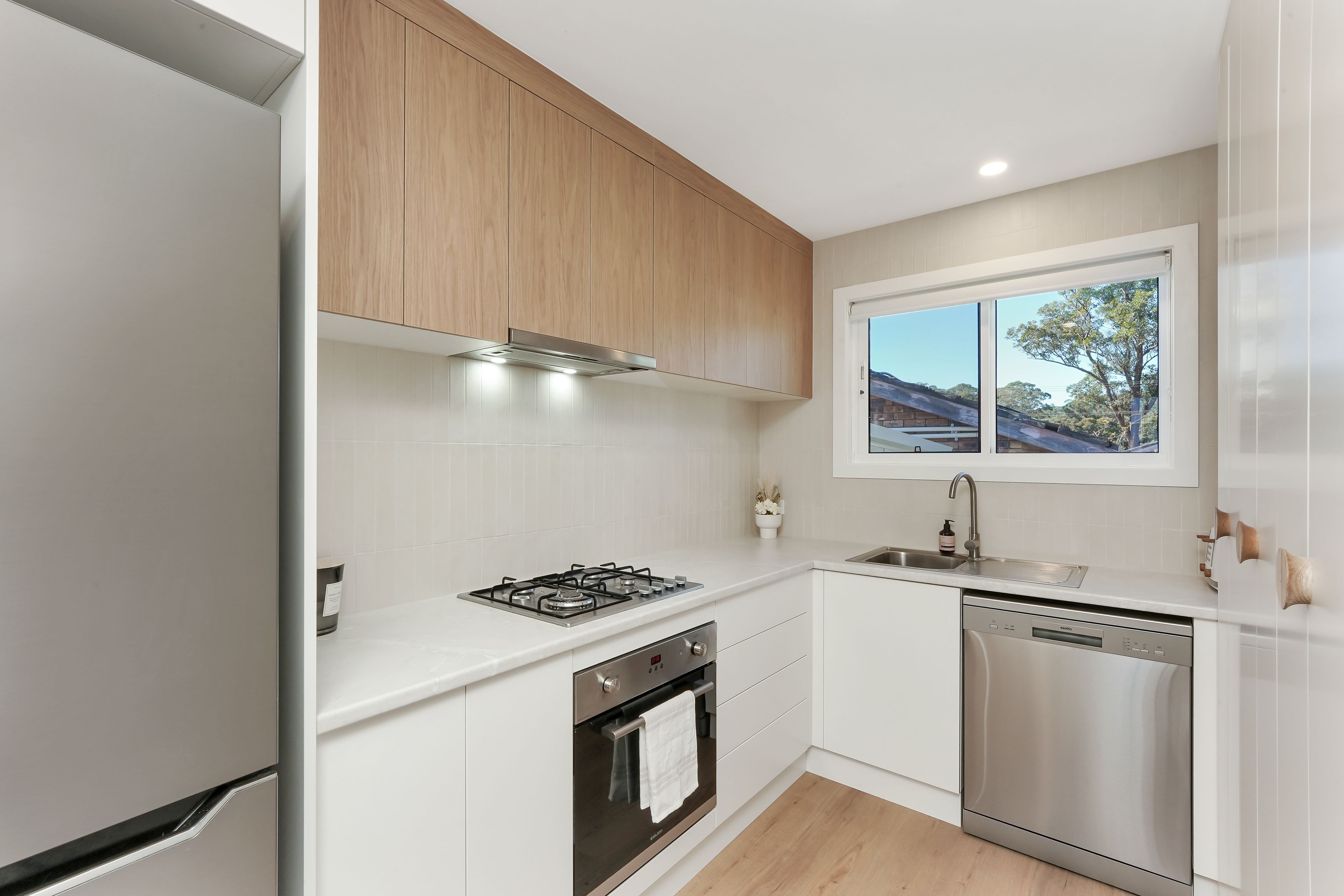 8a Toorak Avenue, Erina, NSW 2250