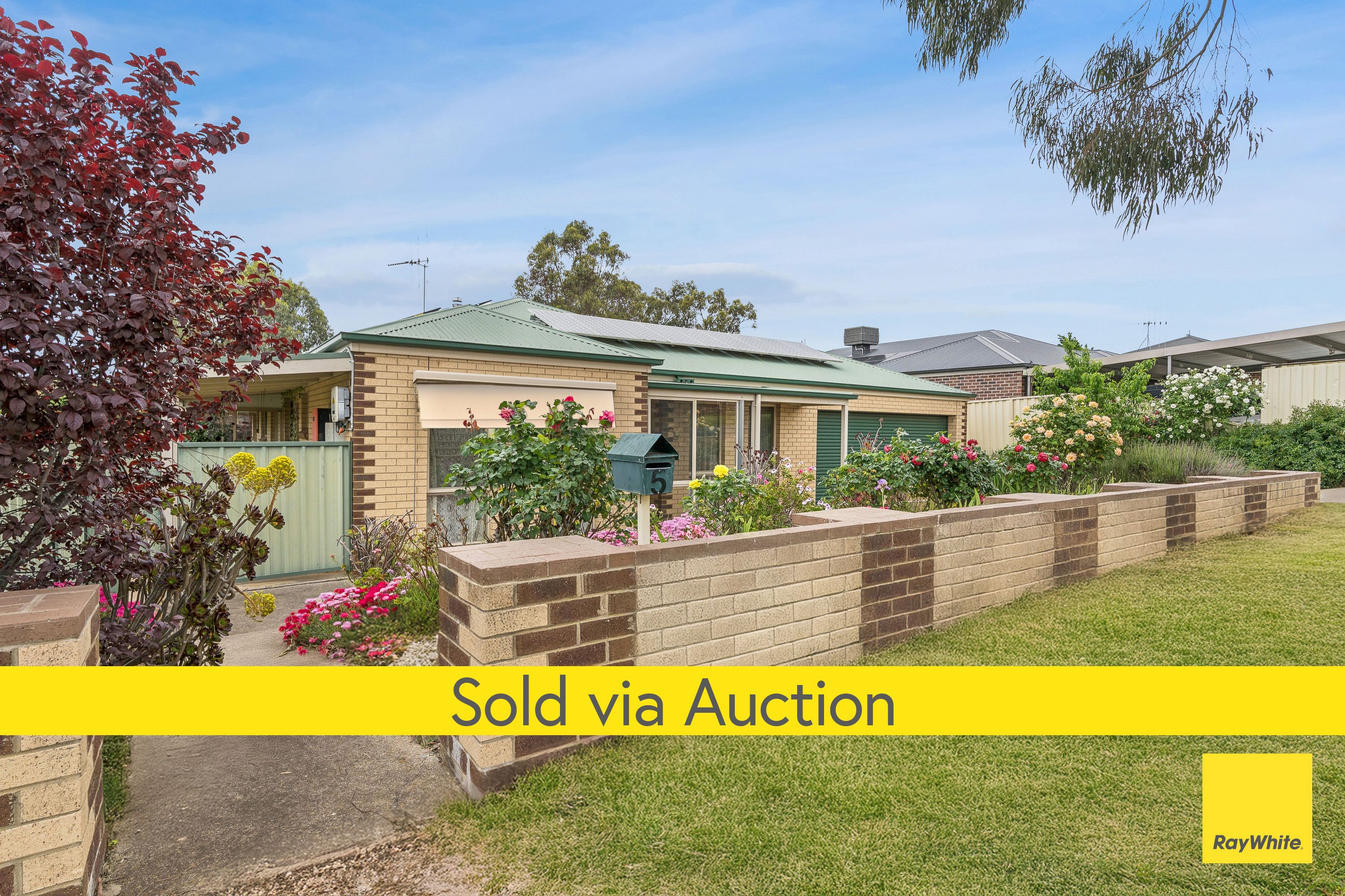 5 Albert Street, Long Gully VIC 3550