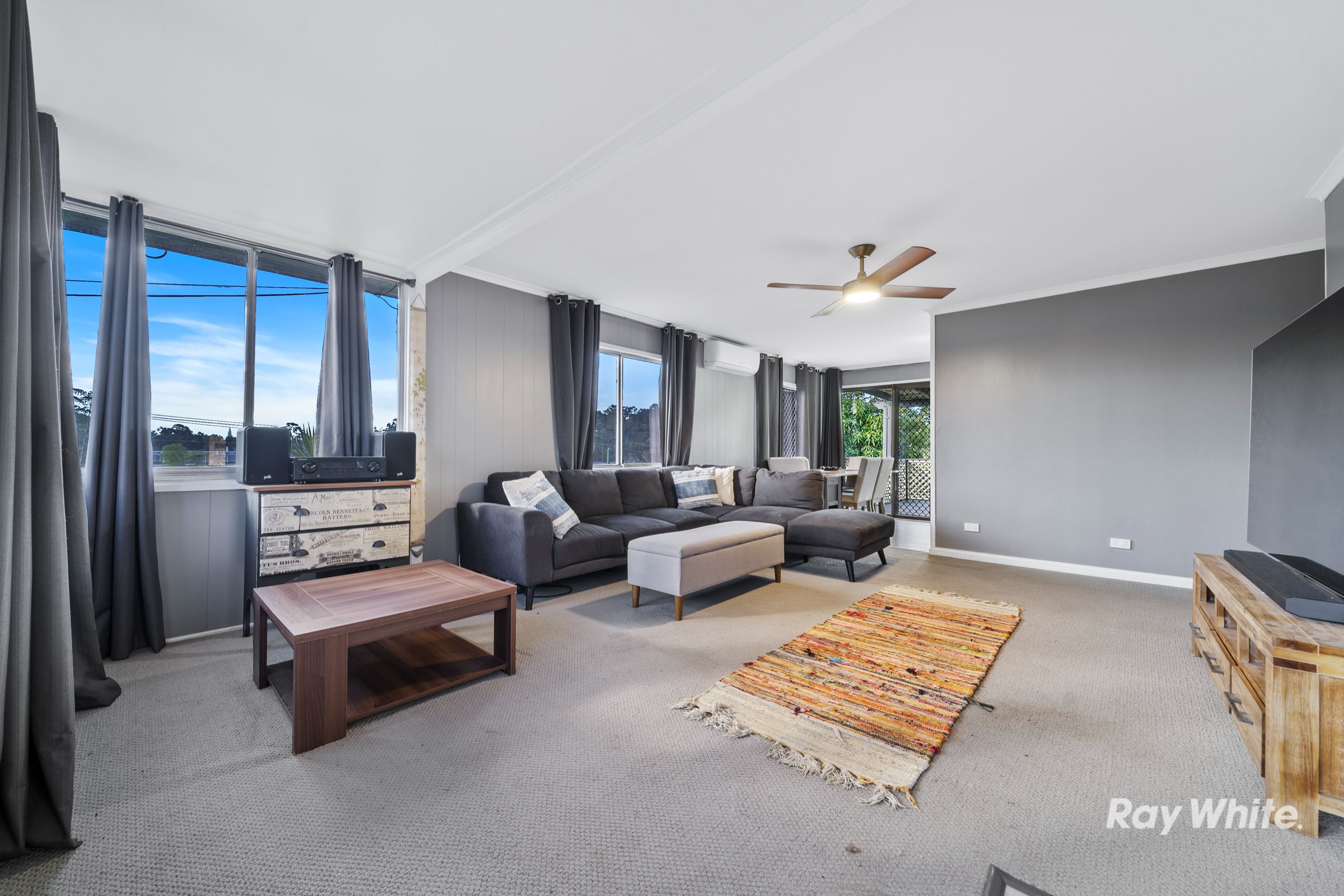 33 Carcoola Street, Kingston, QLD 4114