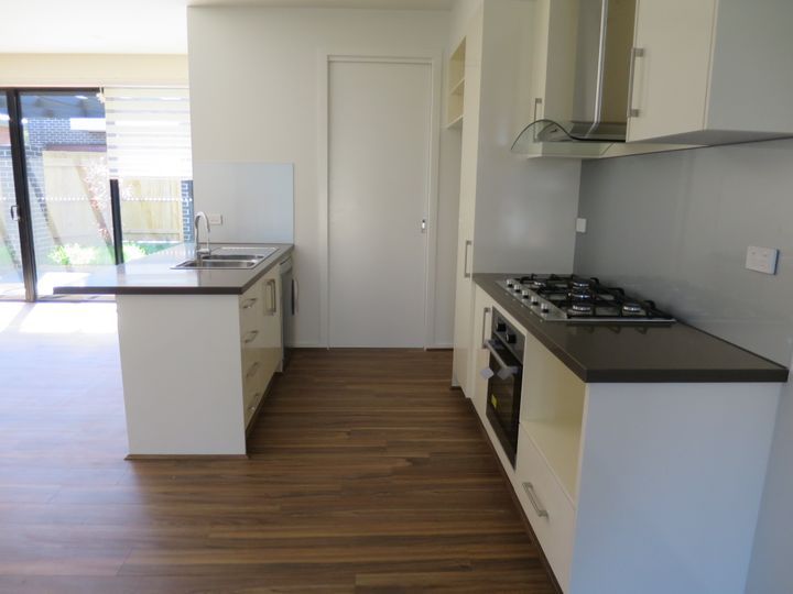1/4 Windsor Avenue, Oakleigh South, VIC 3167
