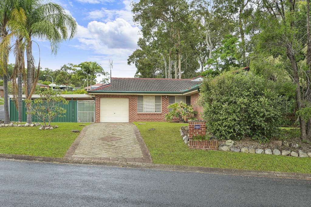 6 Endeavour Close, Woodrising, NSW 2284