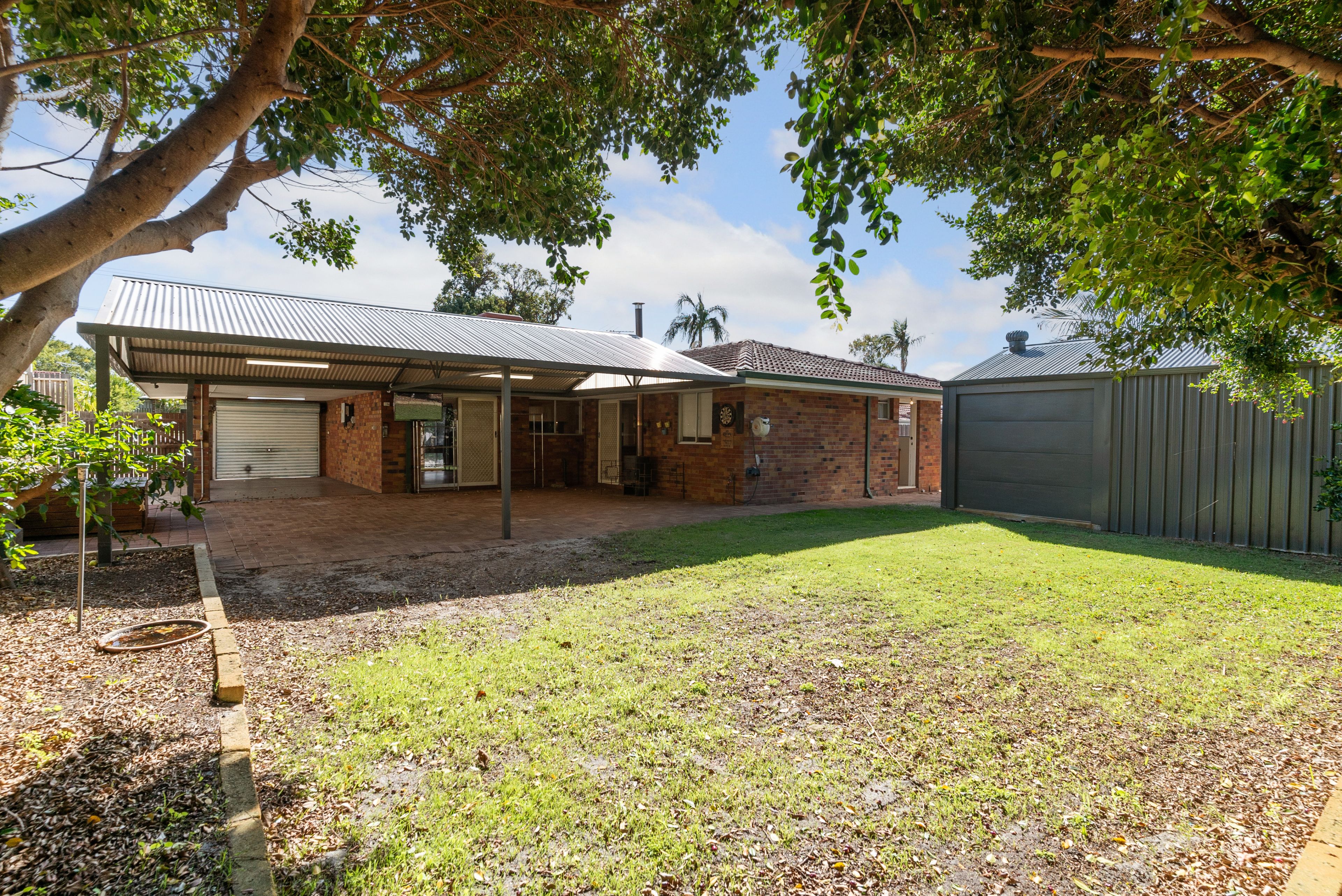 122 Hume Road, Thornlie, WA 6108