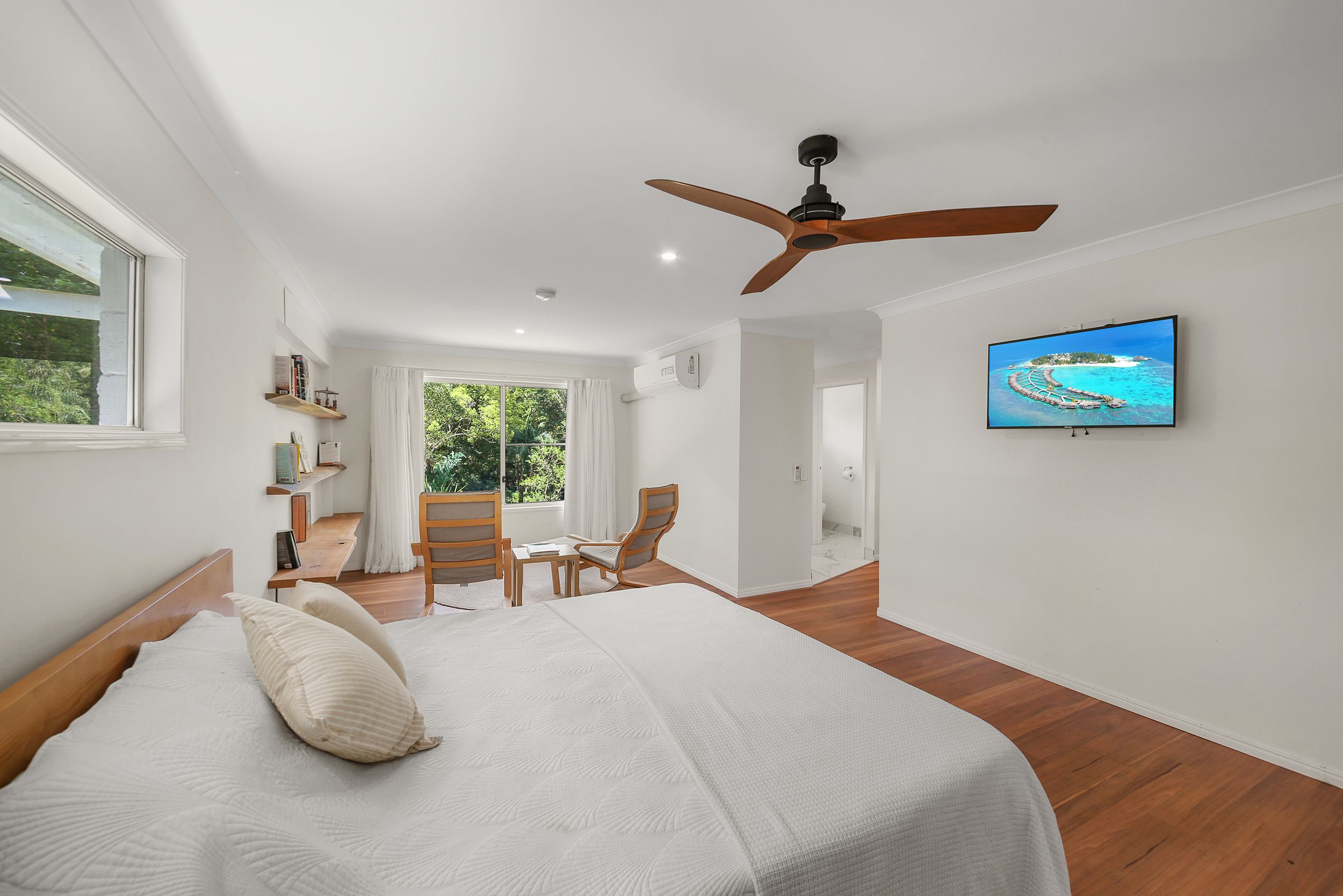 246 Diamond Valley Road — photo 9 of 30