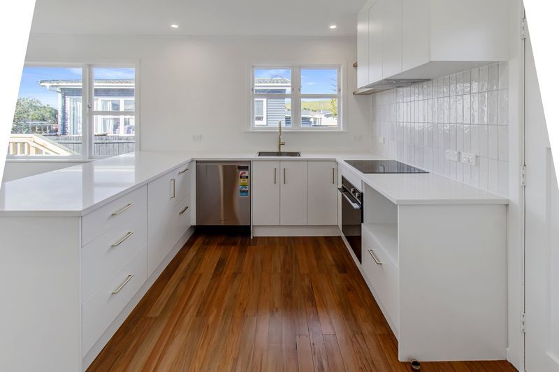 72 Muir Avenue, Mangere Bridge, Manukau City
