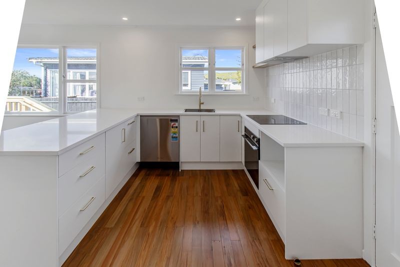 72 Muir Avenue, Mangere Bridge, Manukau City