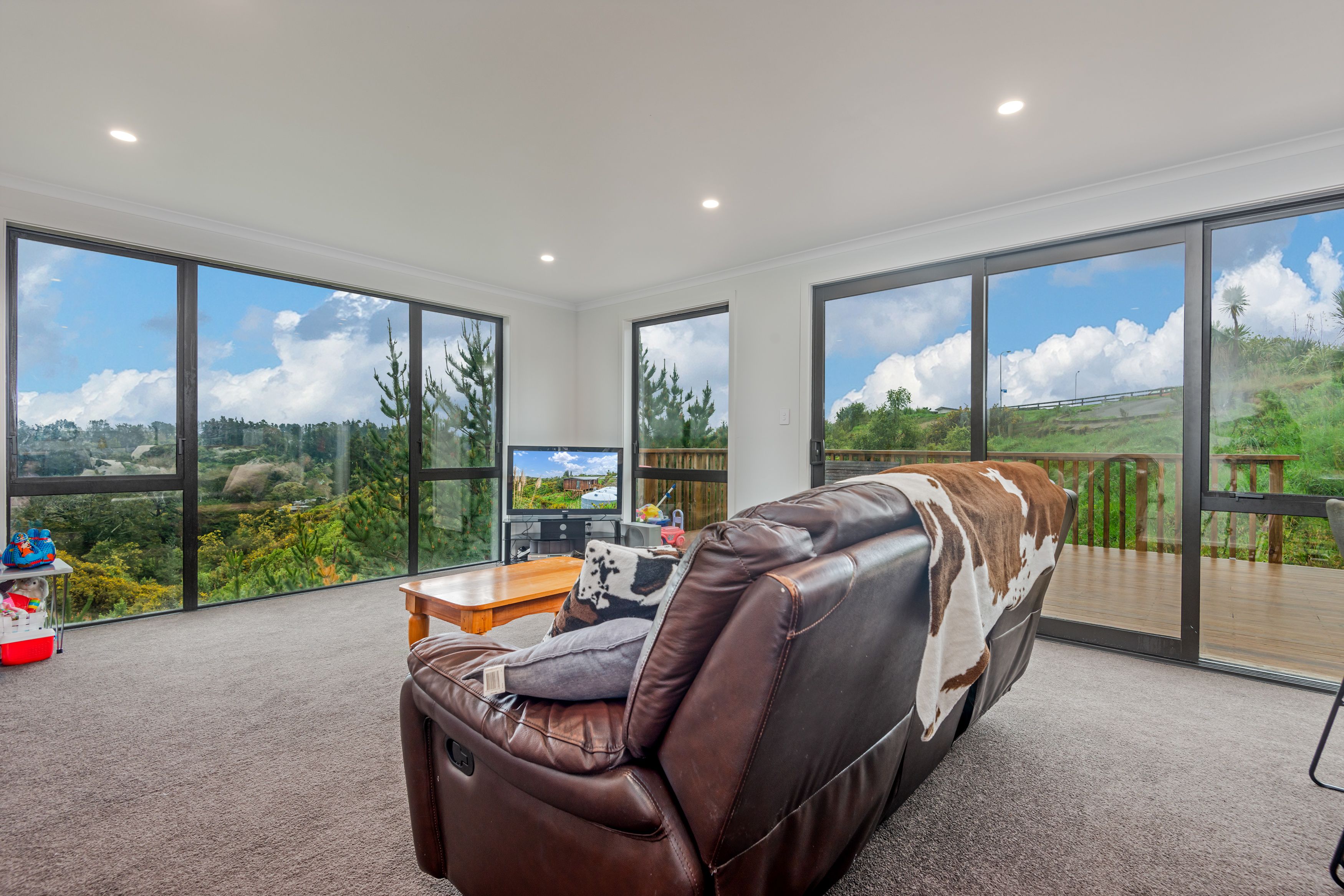 40 Polson Hill Drive, Aokautere, Palmerston North City 4471 Sold