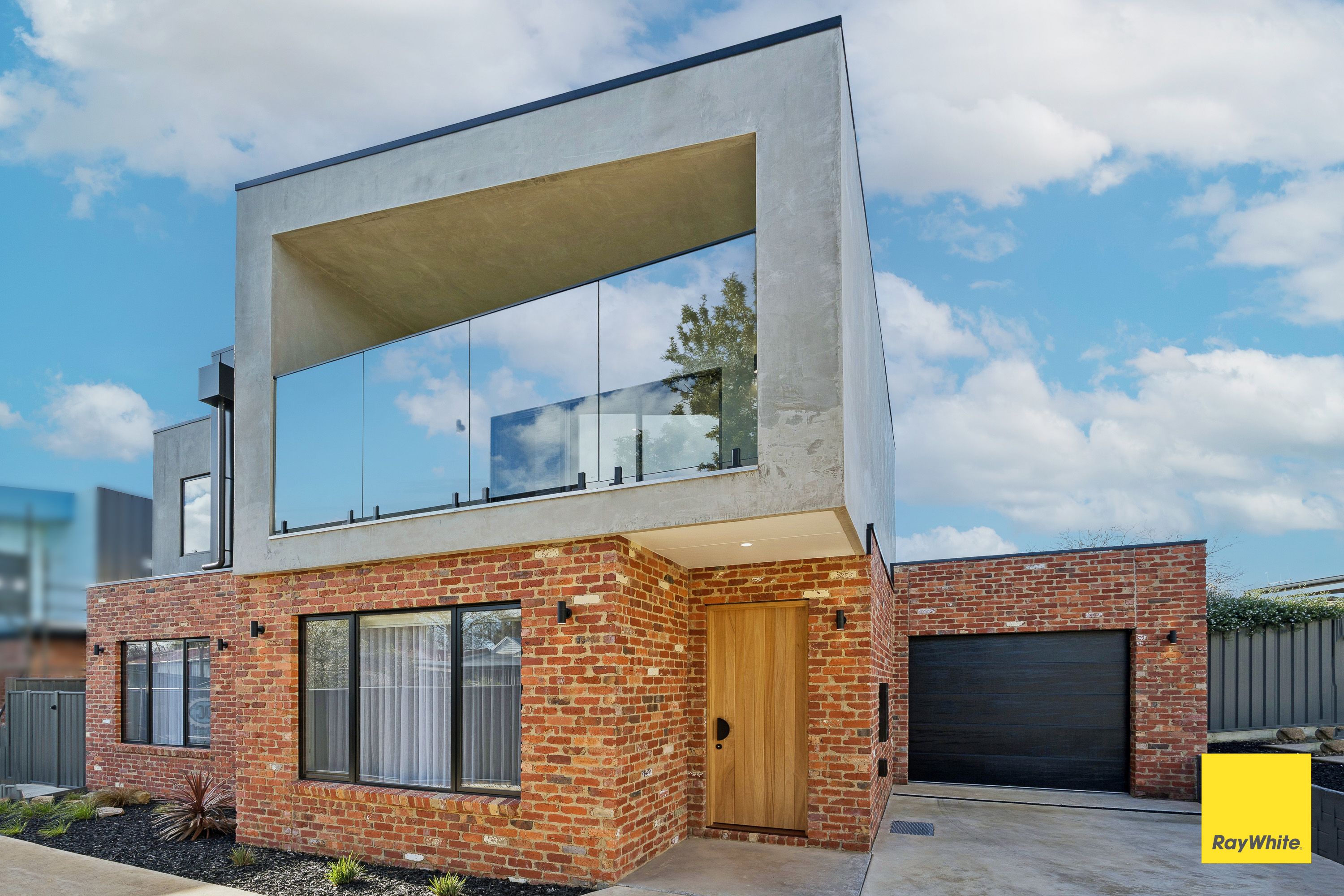 1/54 Sternberg Street, Kennington, VIC 3550