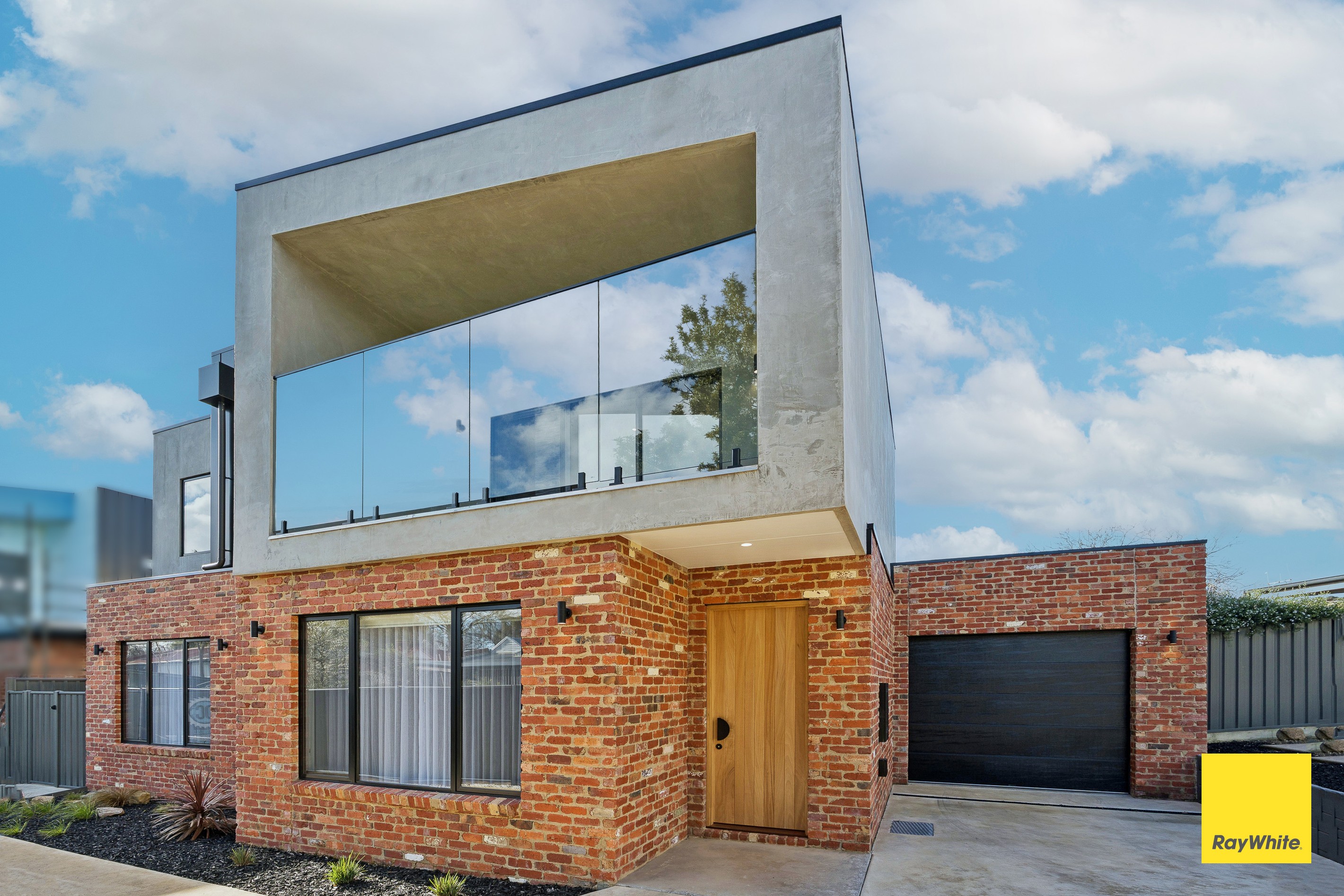 1/54 Sternberg Street, Kennington, VIC 3550