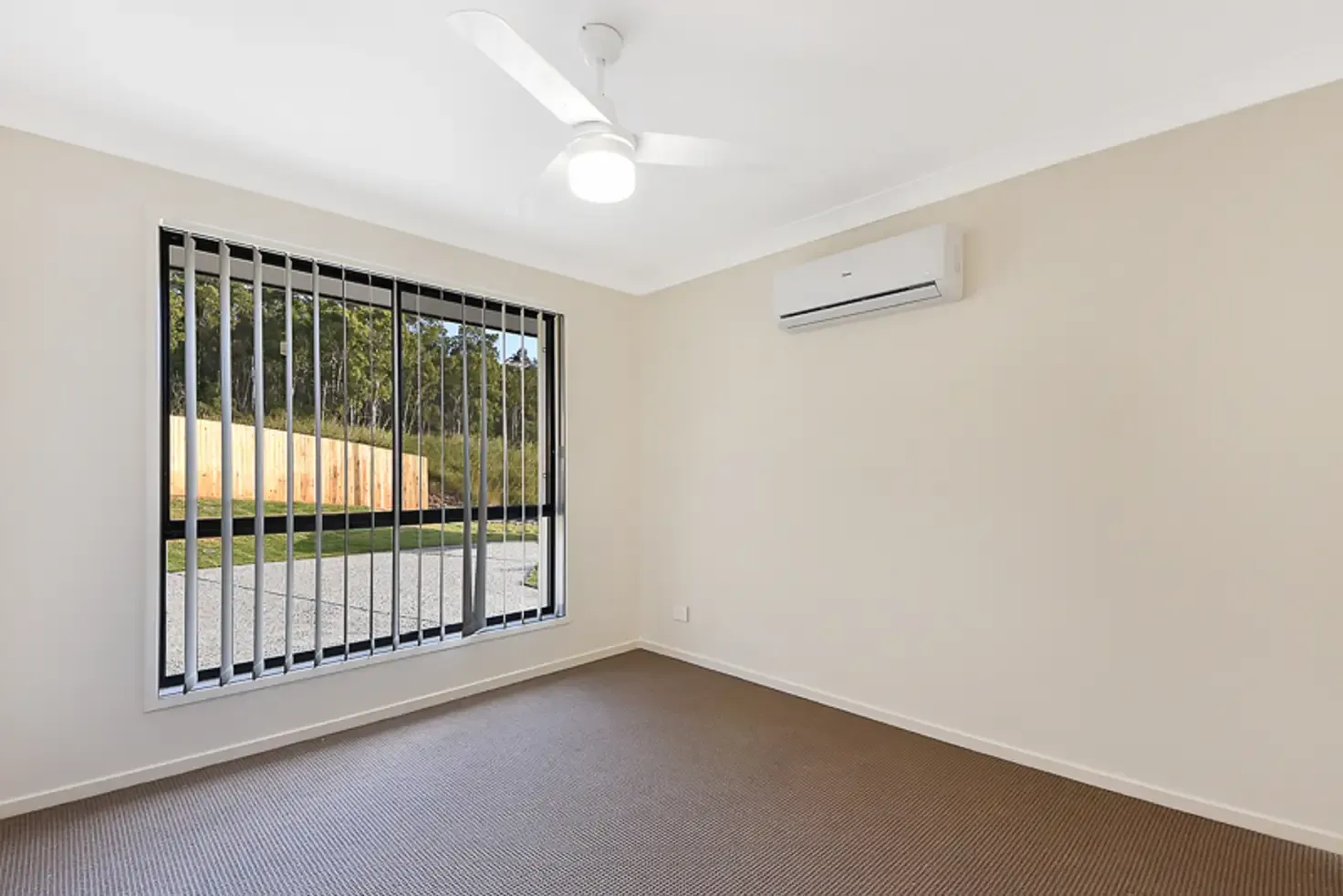2/22 Westall Place, Redbank Plains, QLD 4301