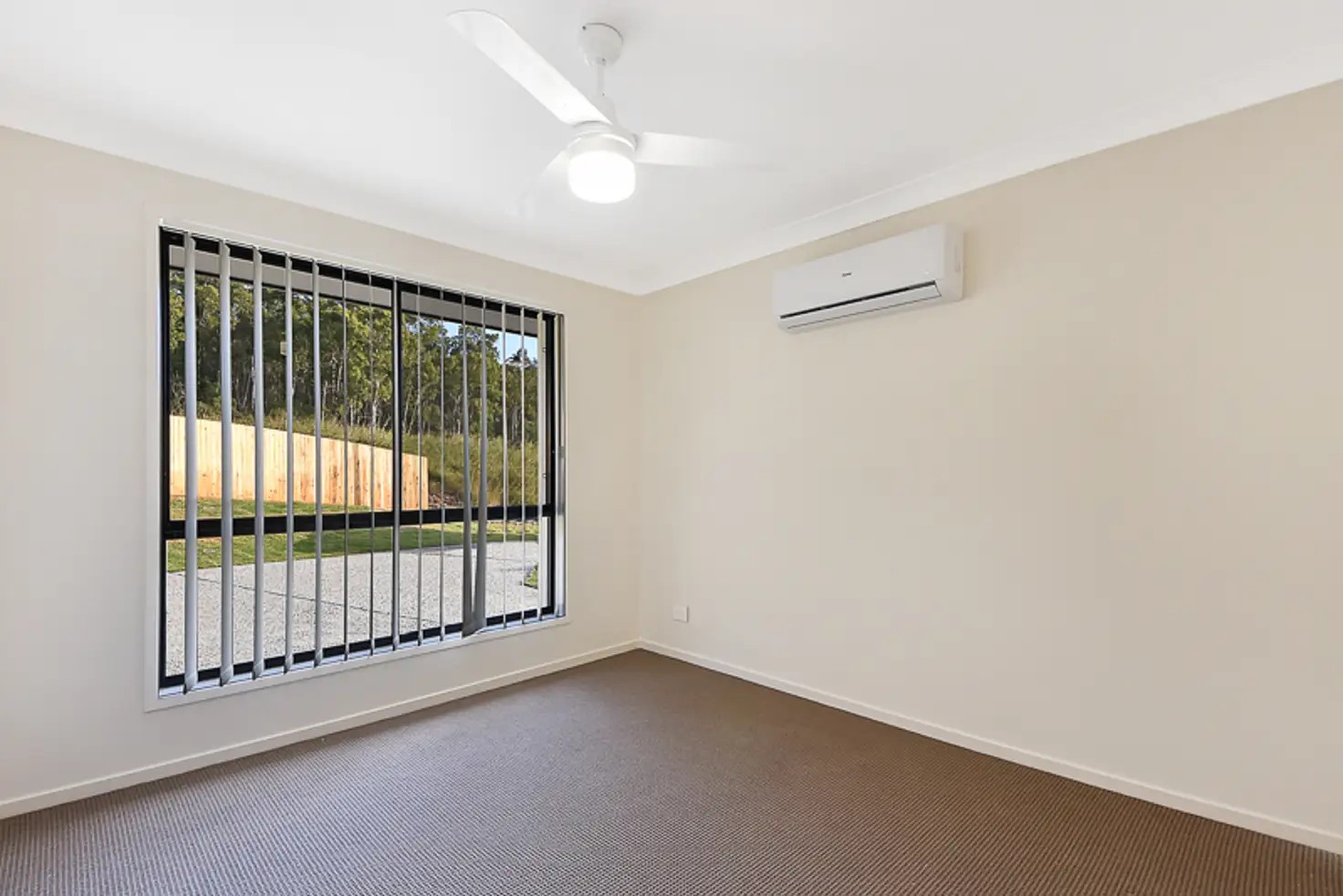 2/22 Westall Place, Redbank Plains, QLD 4301
