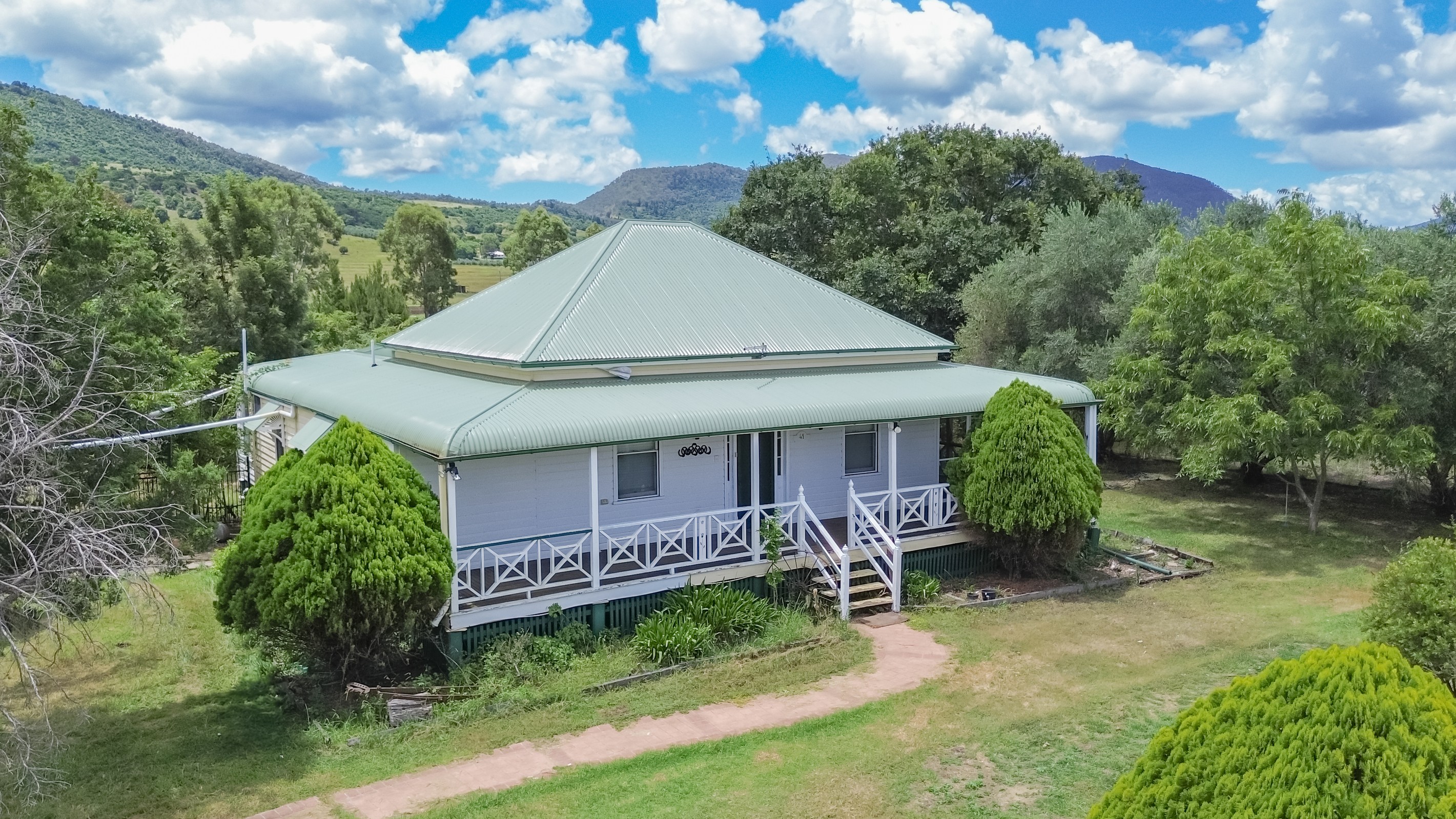41 Azalea Street, Emu Vale, QLD 4371