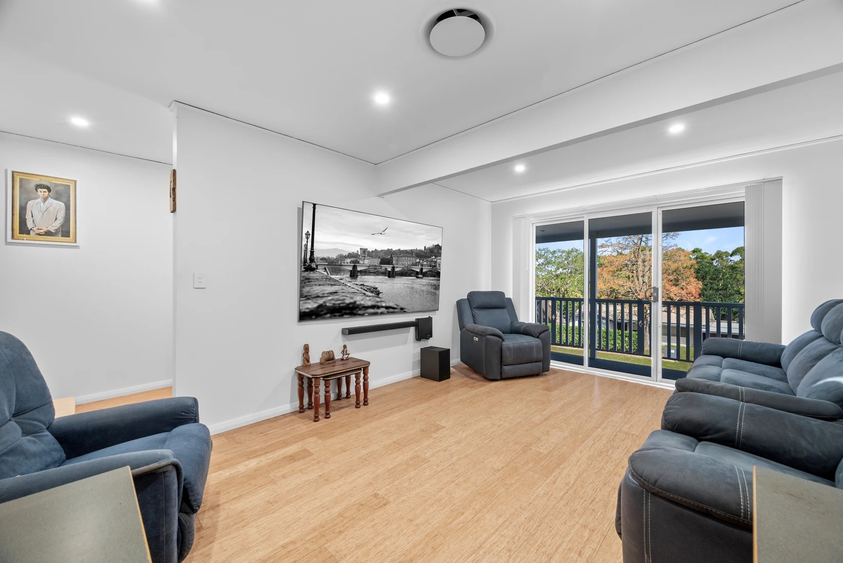 48 Fern Avenue, Bradbury, NSW 2560