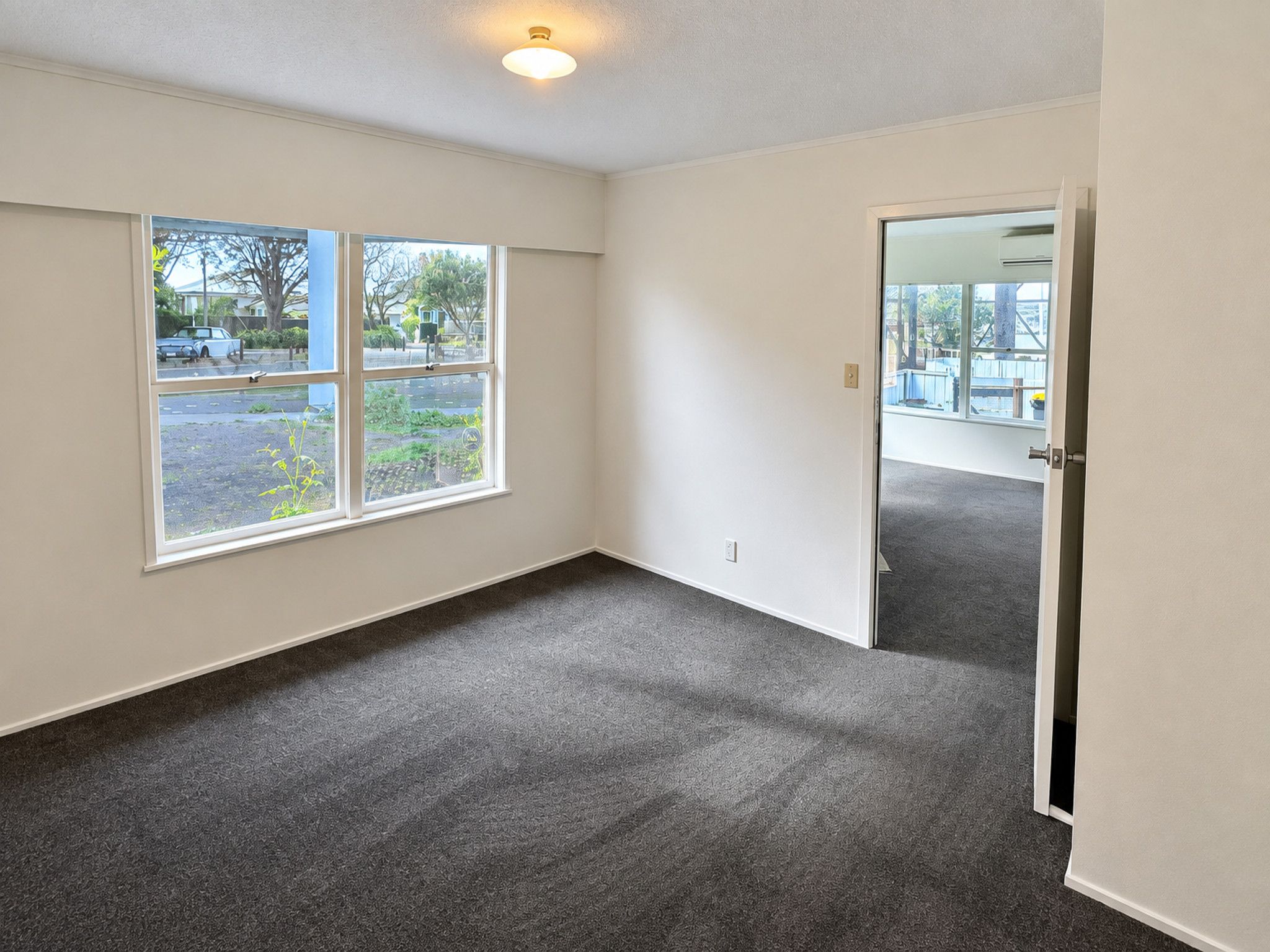 2/6 Princes Street, Northcote Point, North Shore City